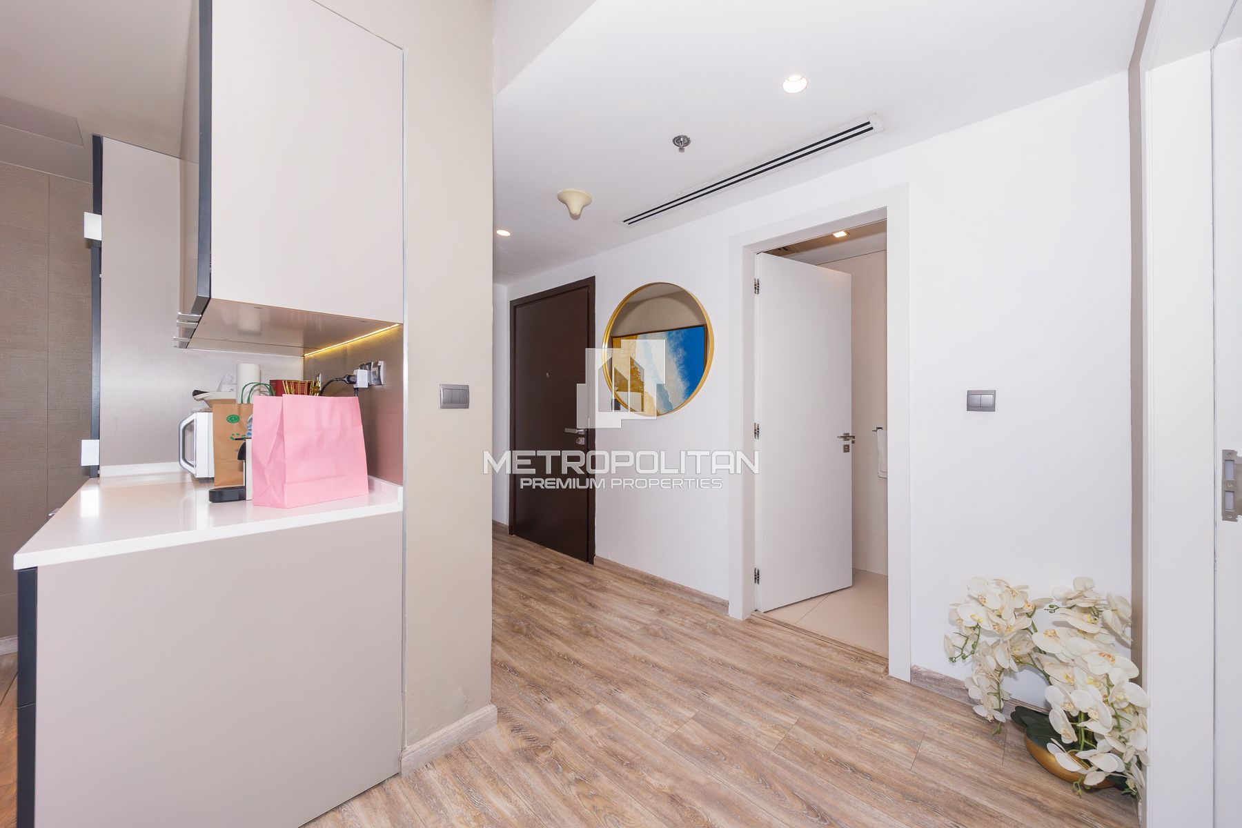High Floor |  SZR/JLT Skyline Views | Select Group