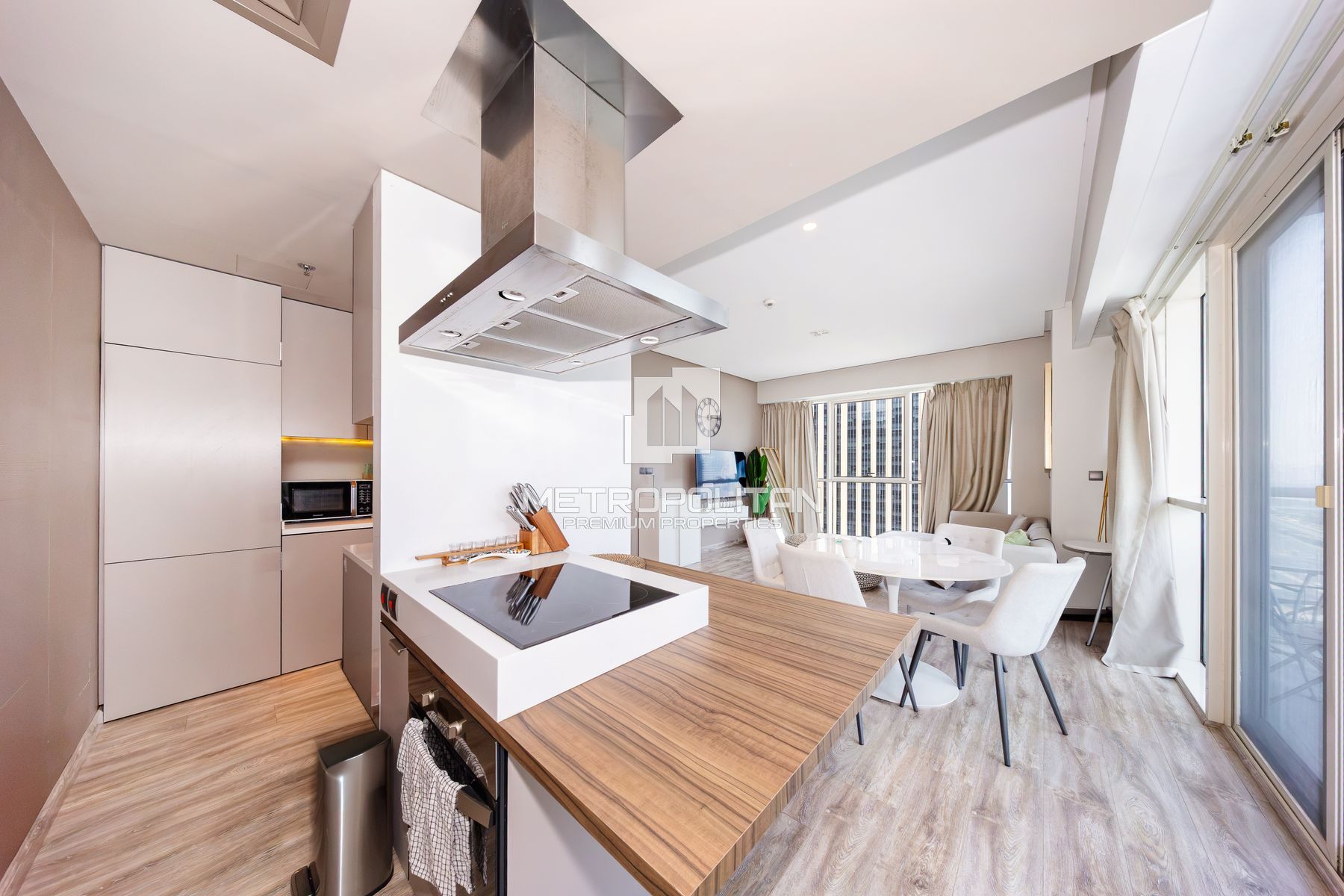High Floor |  SZR/JLT Skyline Views | Select Group