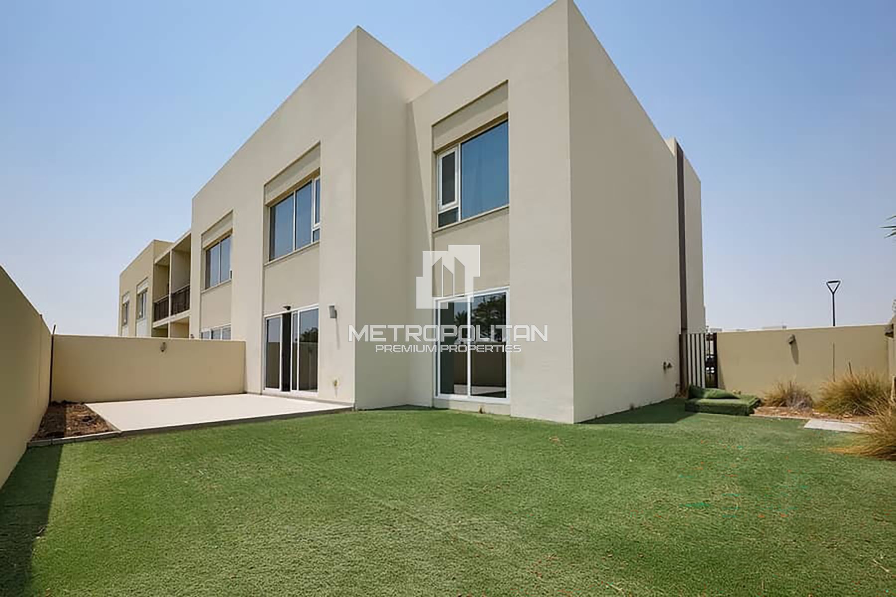 Brand New | Vacant | Huge Layout | Big Garden