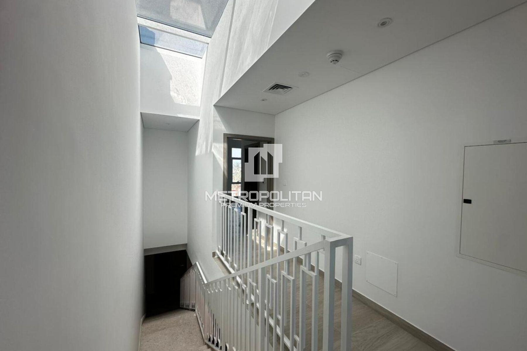 Stunning 2BR Townhouse + Maid | G+1 | High ROI