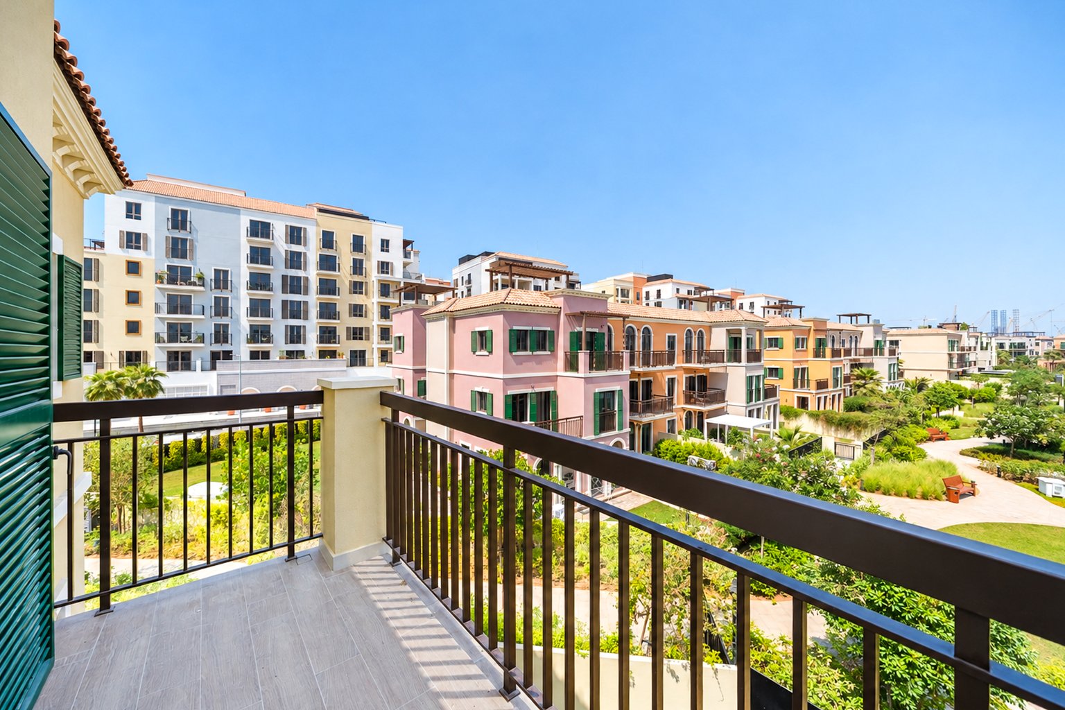Biggest Plot | Luxury Living | G+2+R Layout