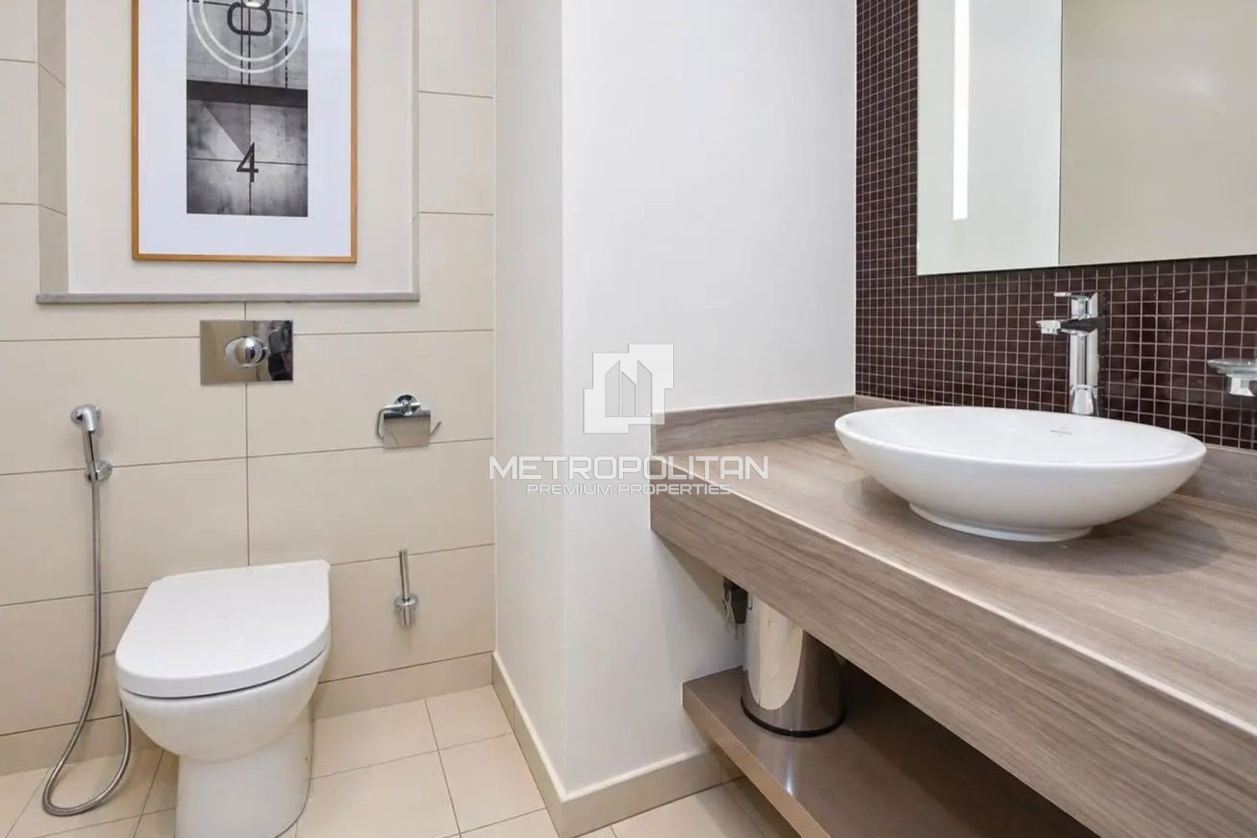 Vacant | Top Floor | Multiple Options | Furnished