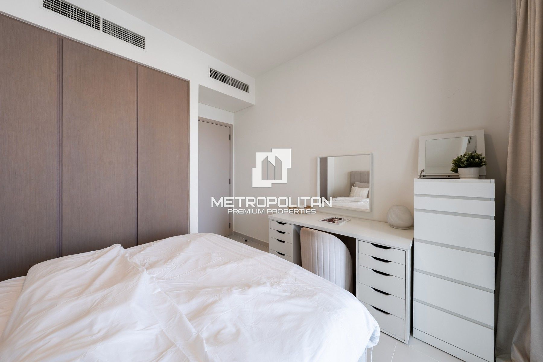 Single Row | Rare Corner Location | Furnished