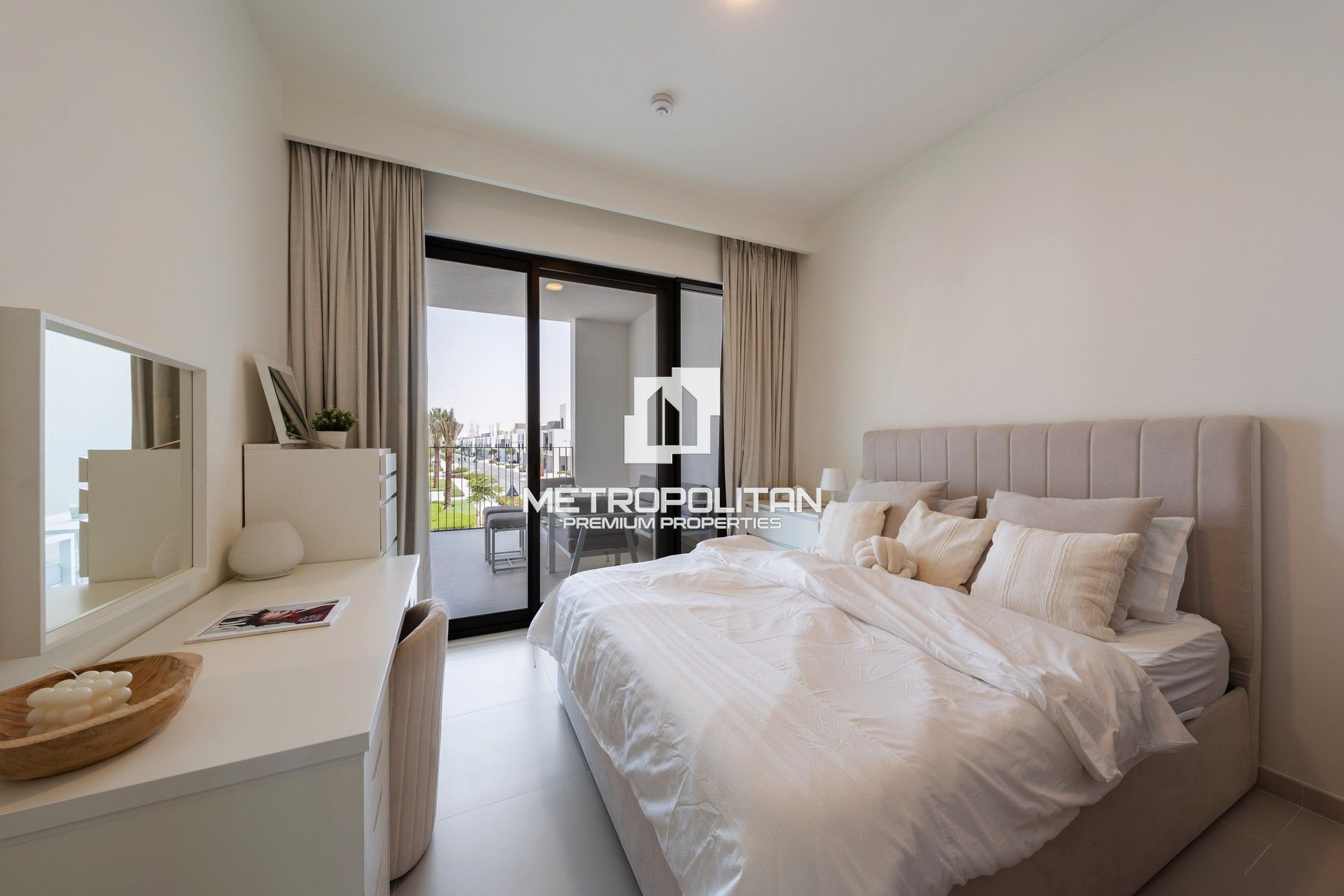 Single Row | Rare Corner Location | Furnished