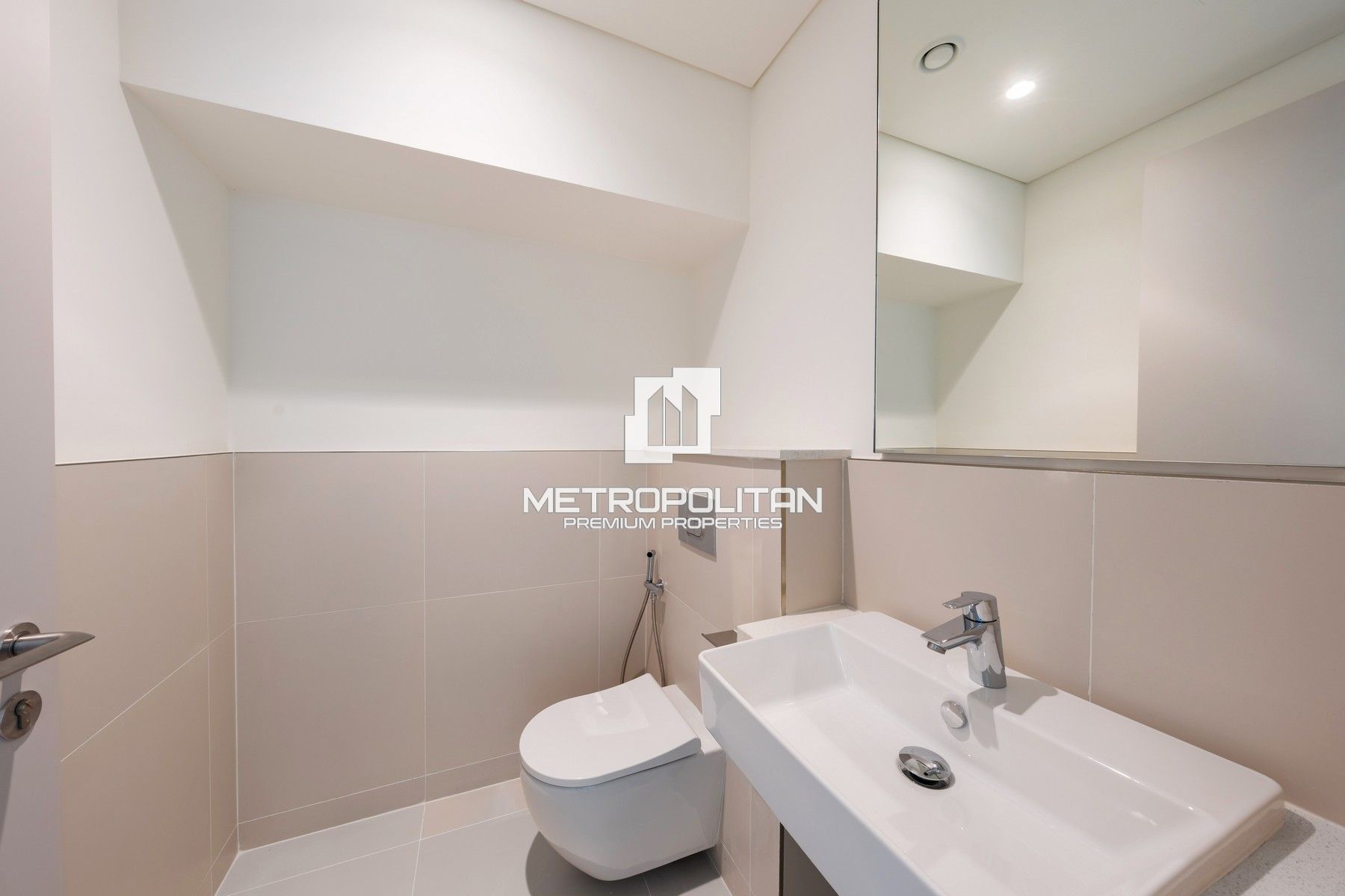 Single Row | Rare Corner Location | Furnished