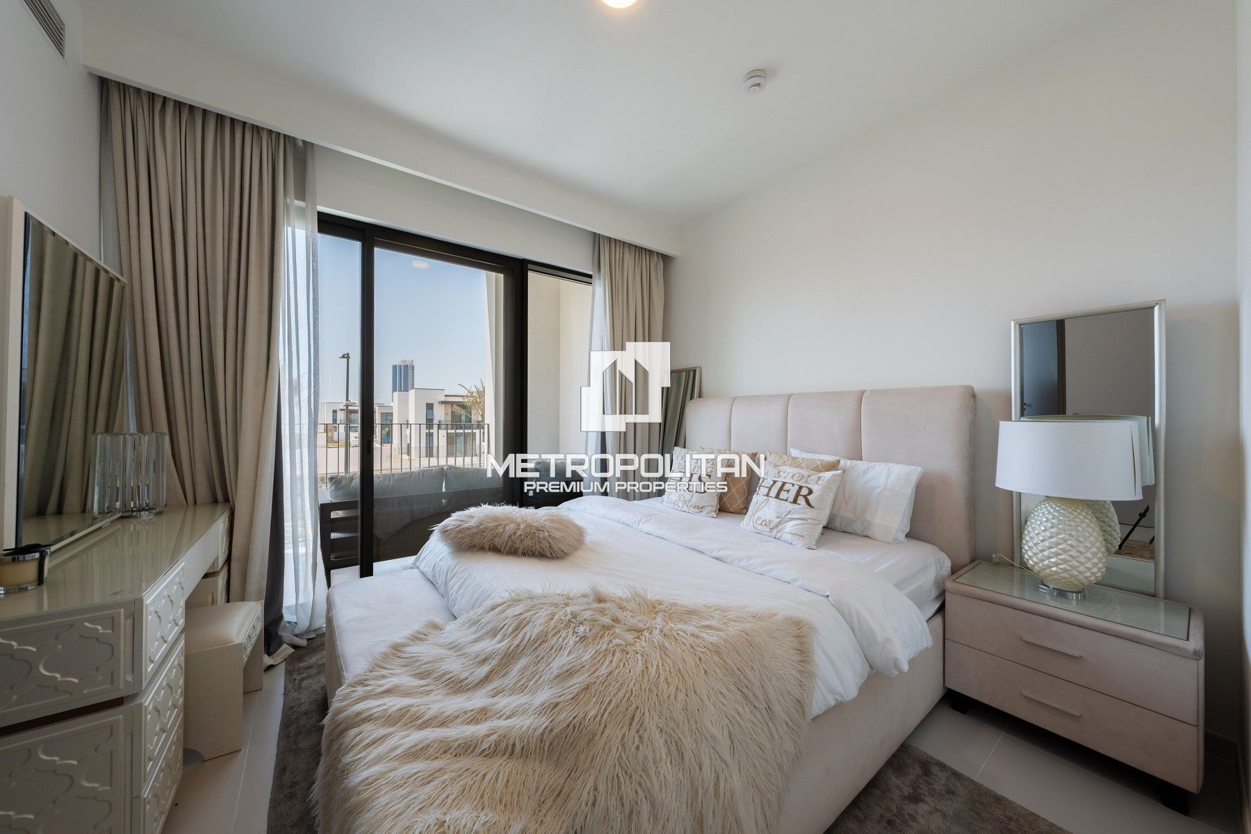 Single Row | Rare Corner Location | Furnished