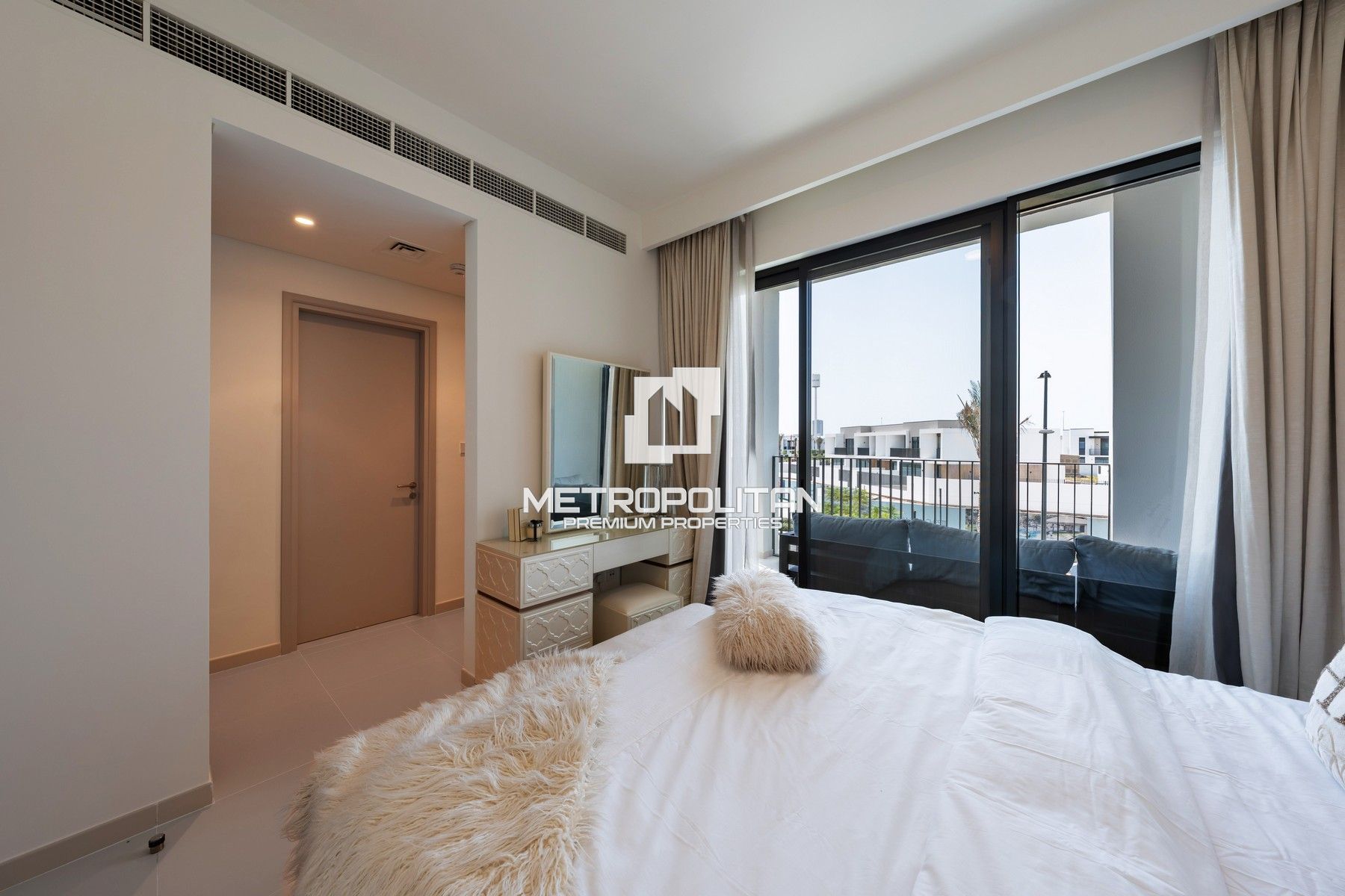 Single Row | Rare Corner Location | Furnished