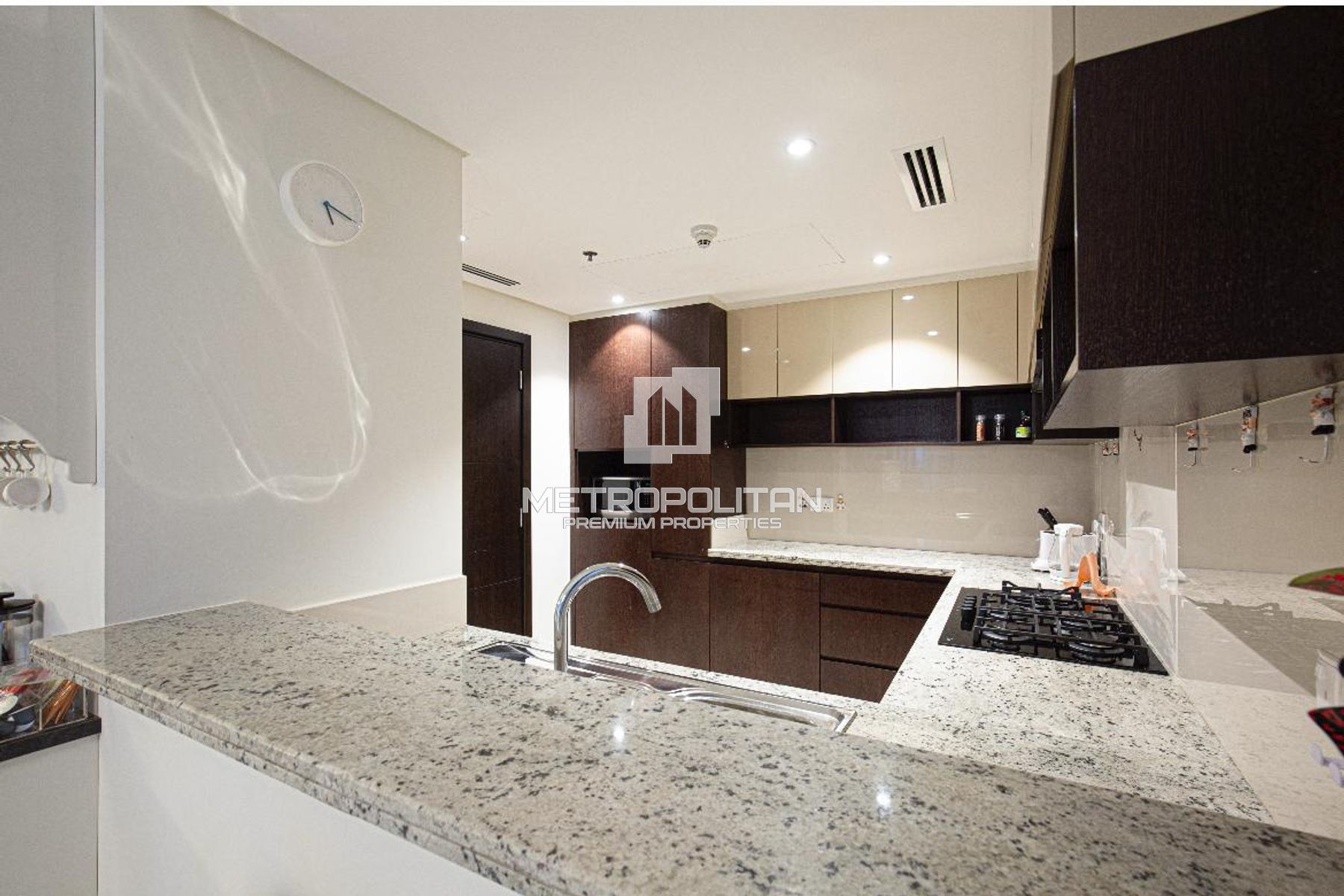 Full Marina Vistas | Fully Furnished| Turnkey Unit