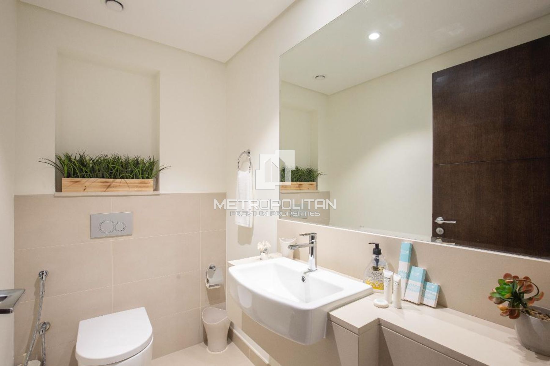 Full Marina Vistas | Fully Furnished| Turnkey Unit