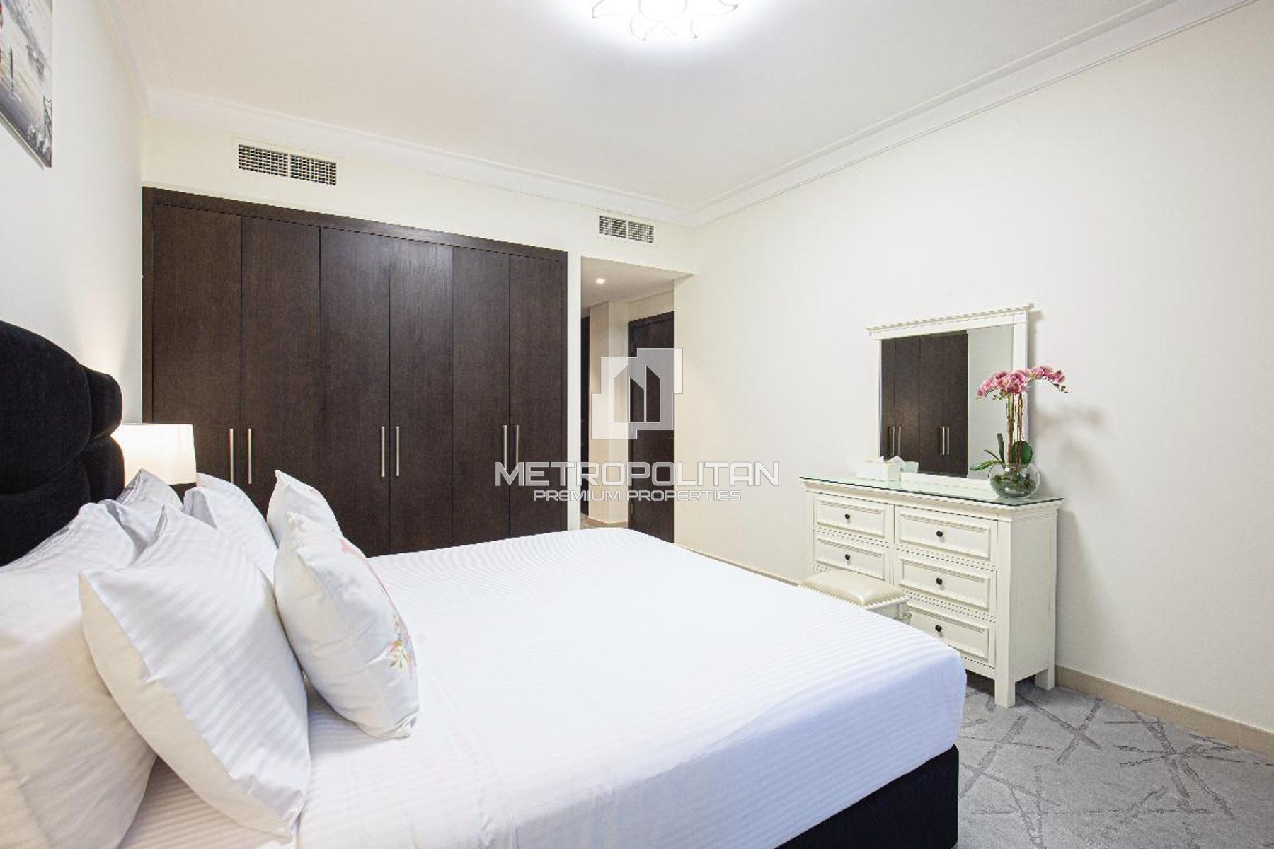 Full Marina Vistas | Fully Furnished| Turnkey Unit