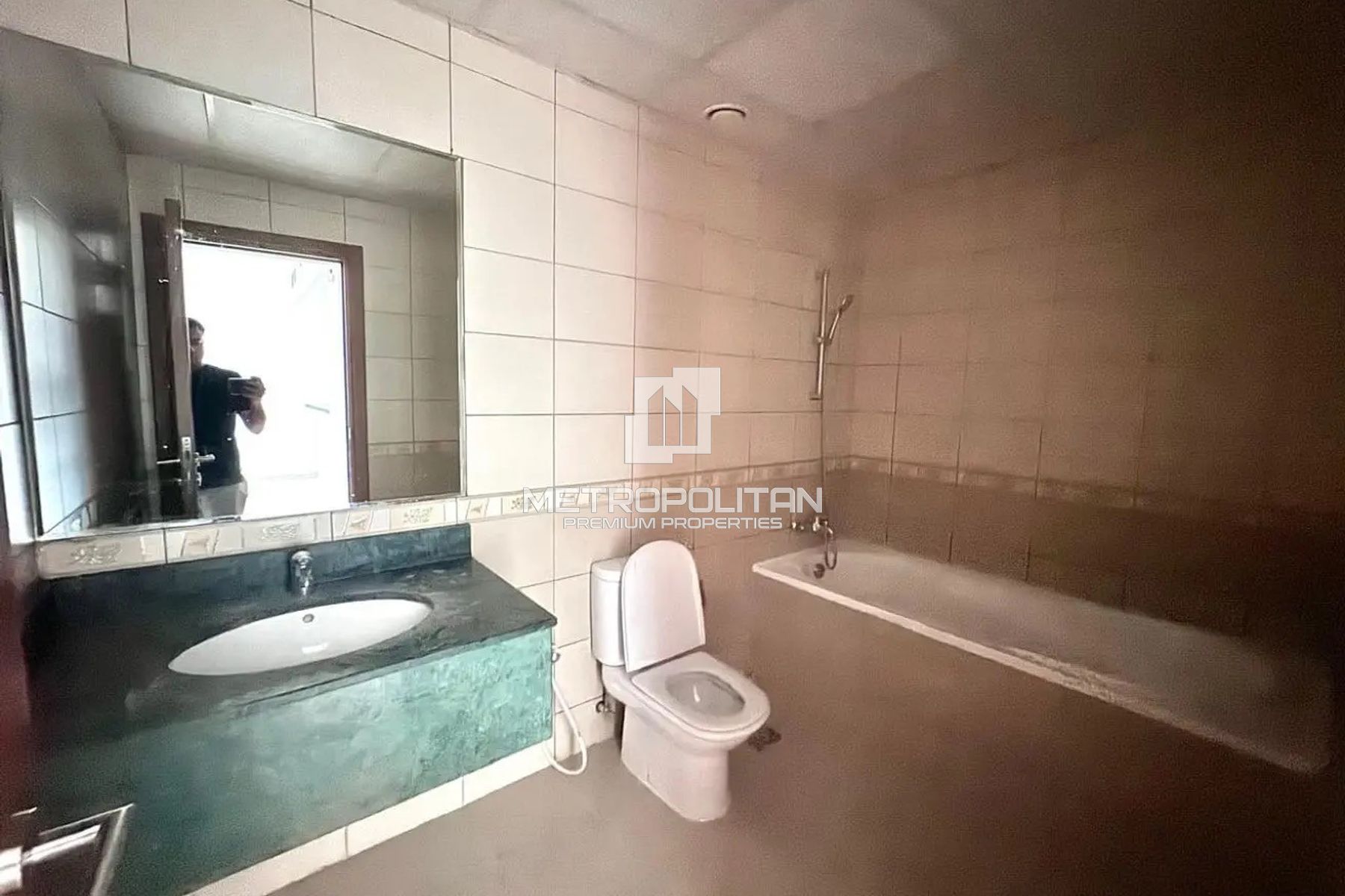Exclusive I Without Balcony | High Floor