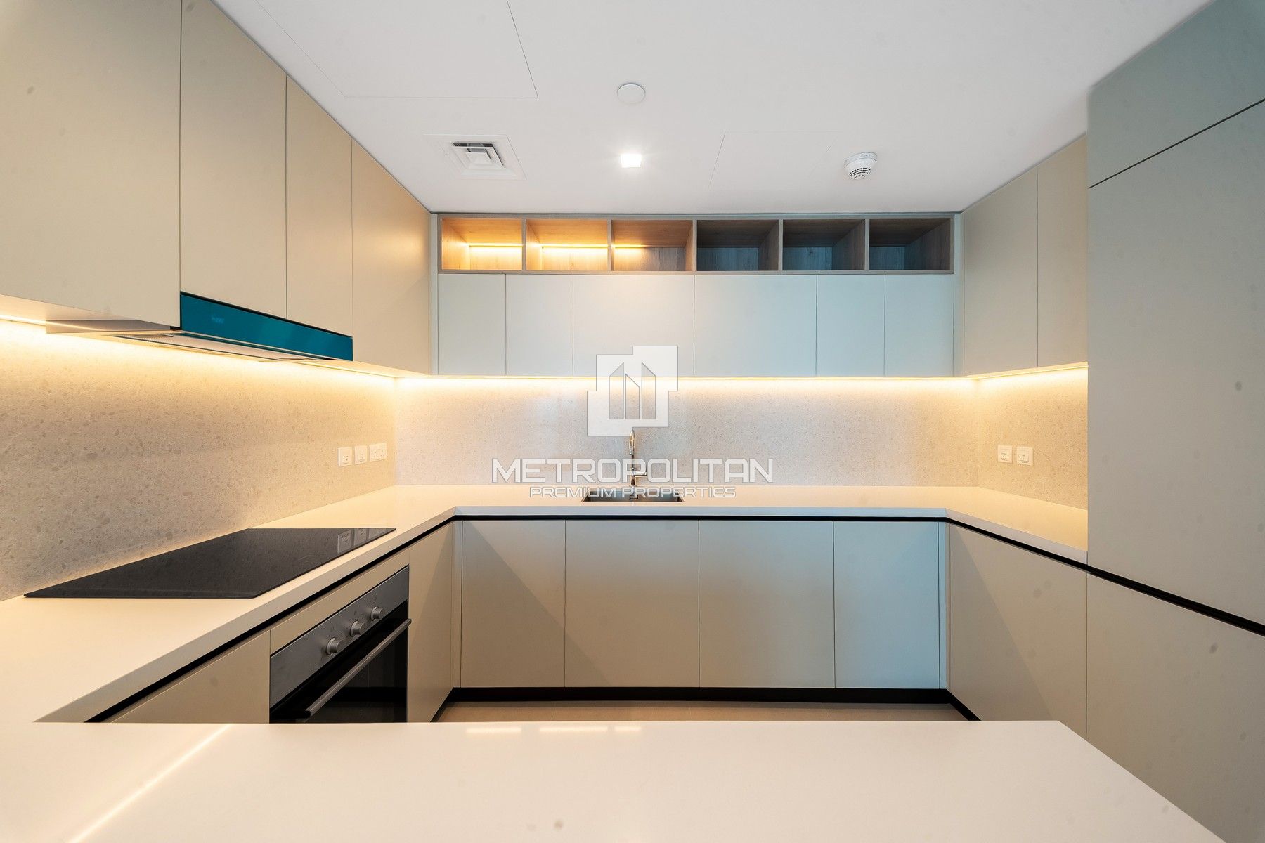 1BR Apartment for Sale in LIV Waterside, Dubai Marina - MPS-52385
