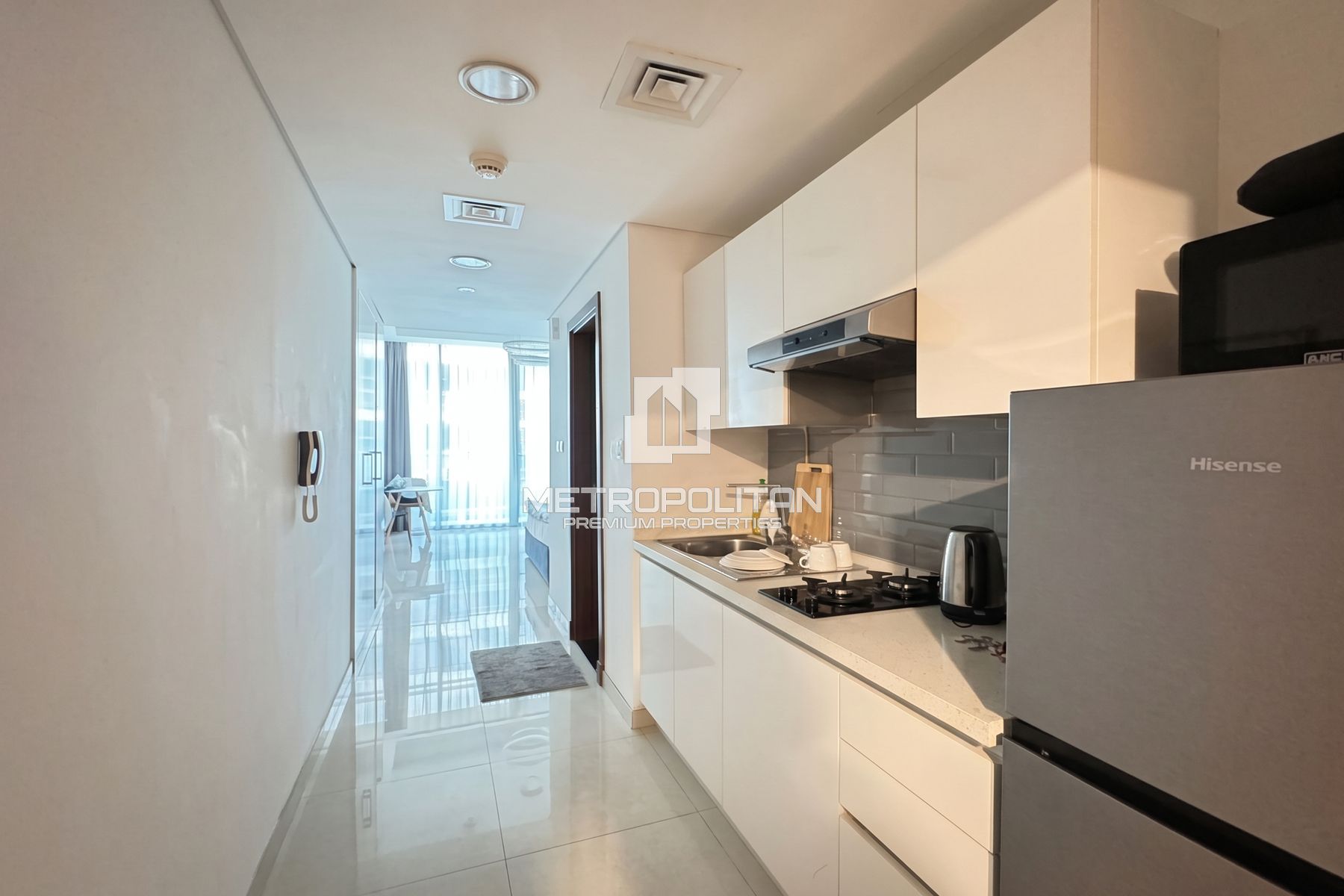 Studio Apartment for Sale in Waves Tower, Business Bay - MPS-52464