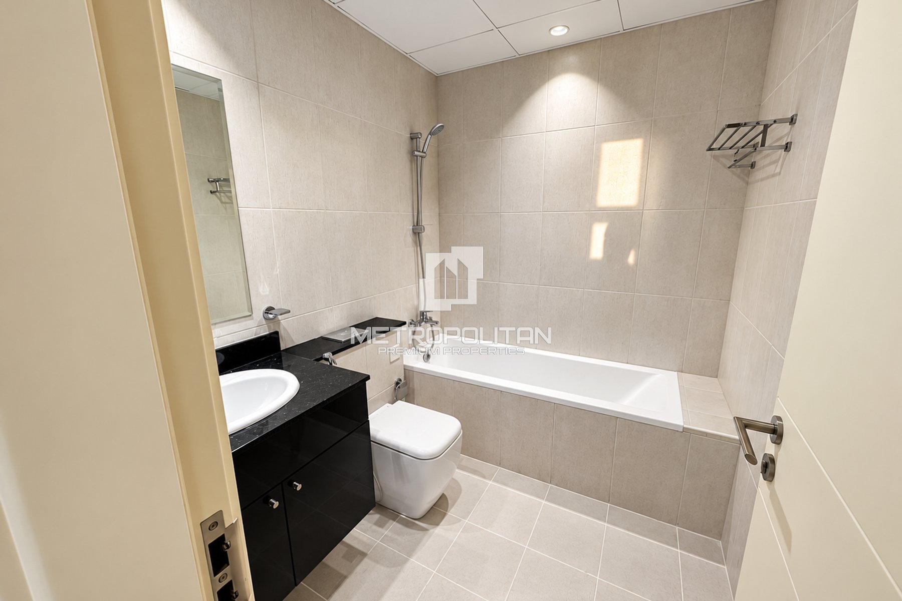 Motivated Seller | Dual View | Great ROI & Value