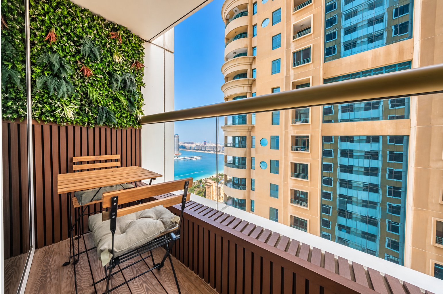 Premium Upgraded | Furnished | Sea View | VOT