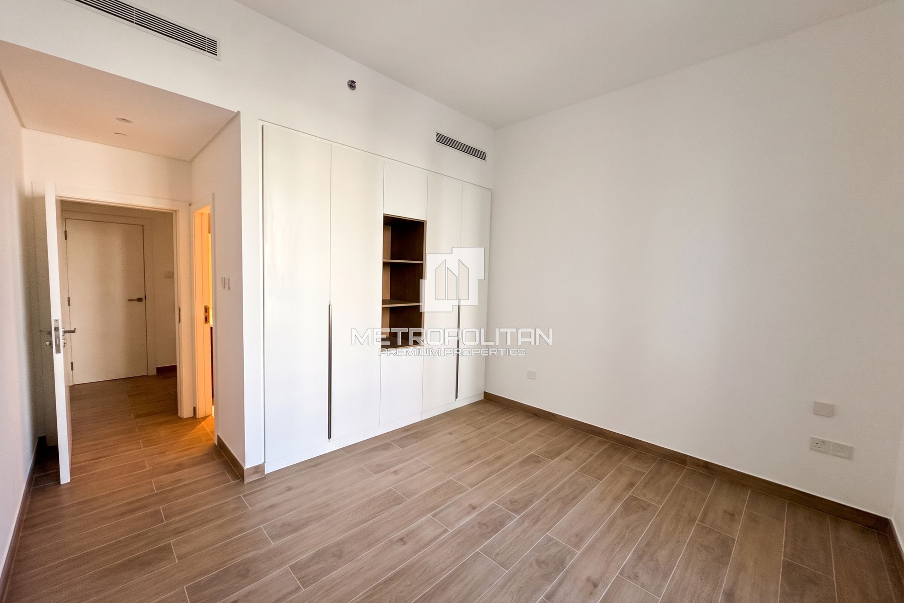 Vacant | Sea View | Huge Layout | Multiple Options