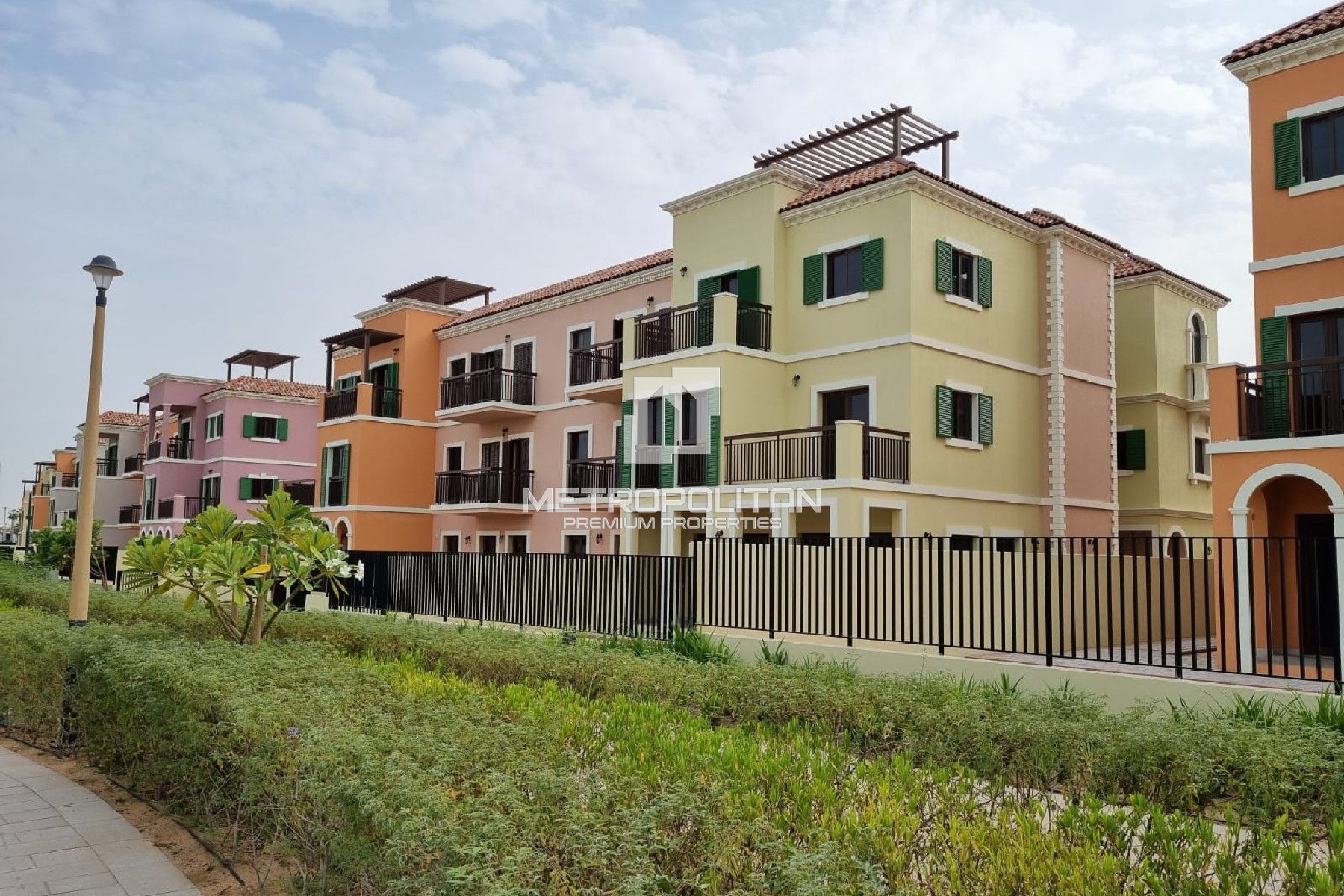 3BR + Extra Room| Panoramic Sea View| Luxury Villa
