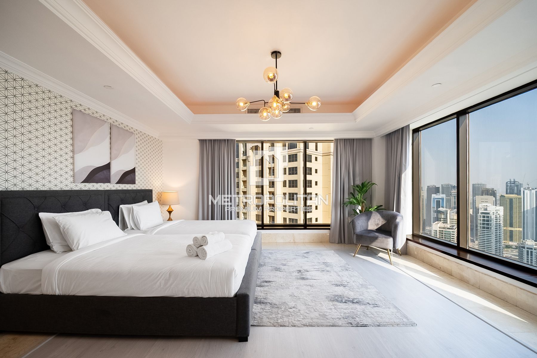 Exquisite 4BR Duplex Penthouse| Ain & Skyline View
