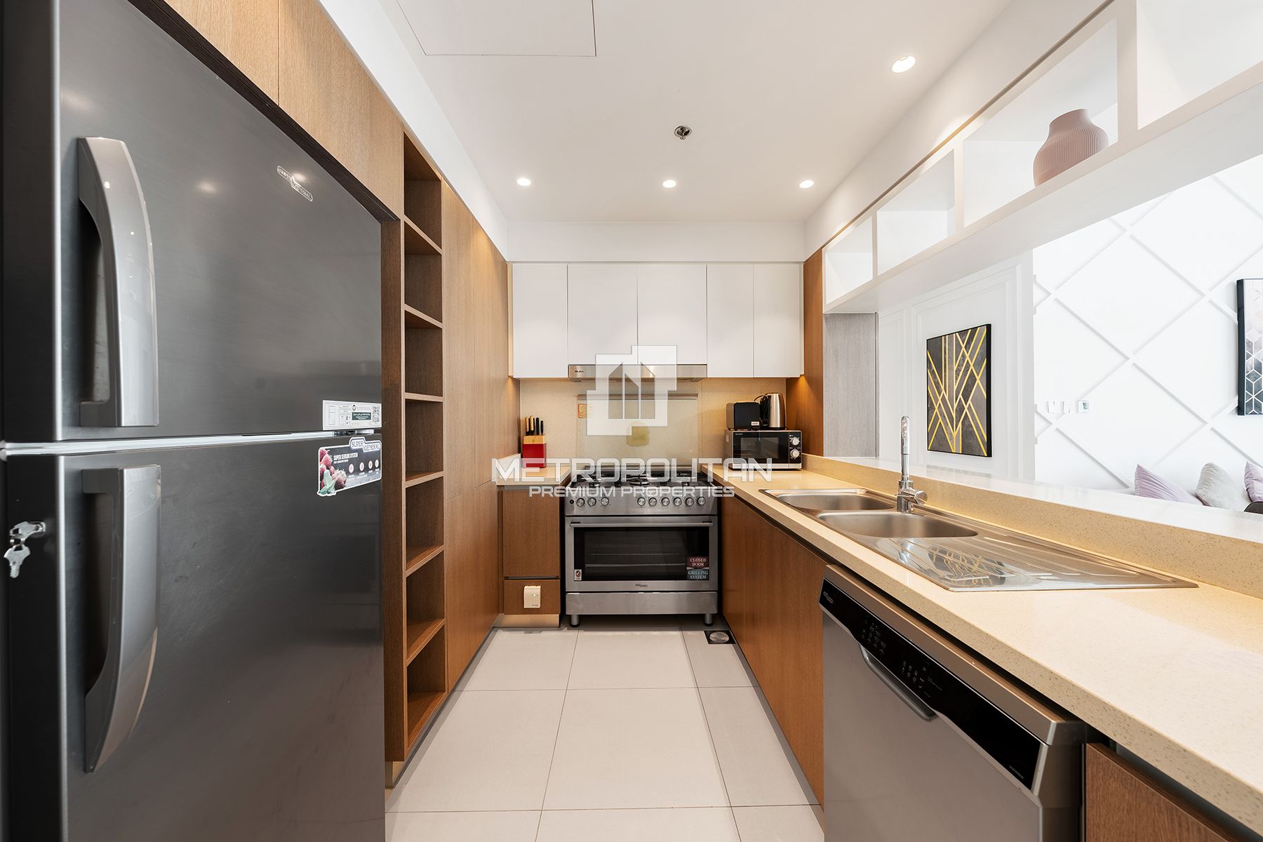 Best Priced | Vacant | Upgraded with Skyline View