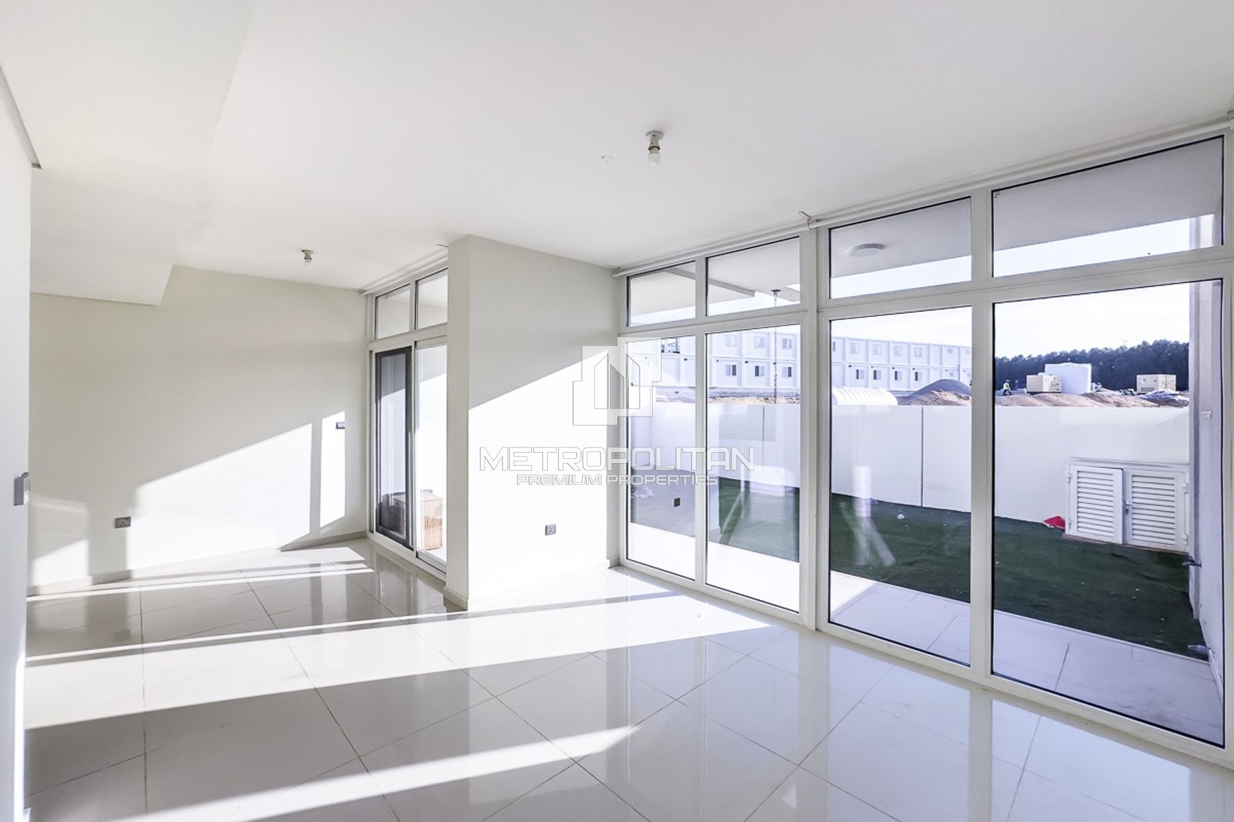 Купить виллу в Mimosa, Damac Hills 2 - MPS-52601