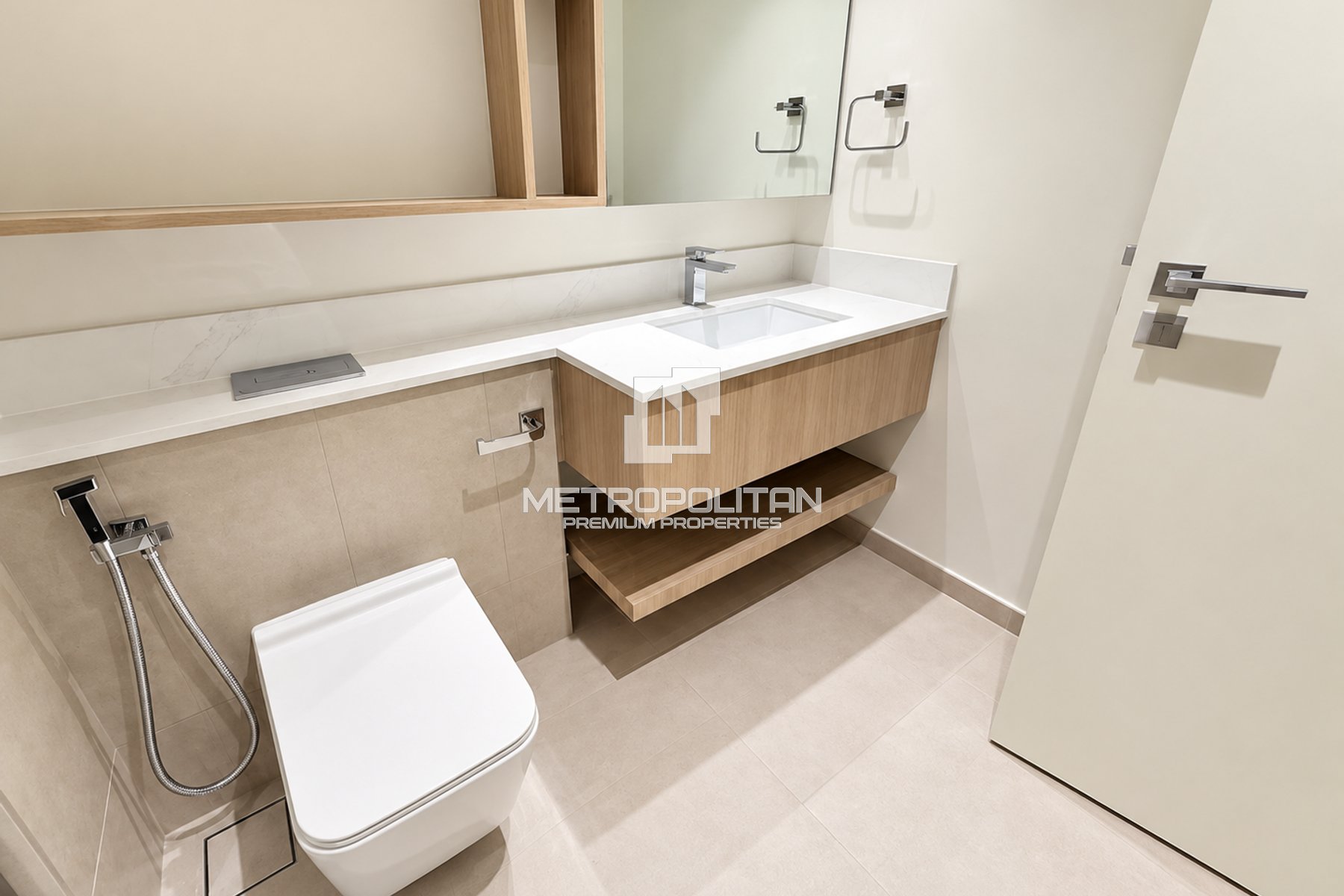 Parkside Living | Prime Location | Modern 1BR