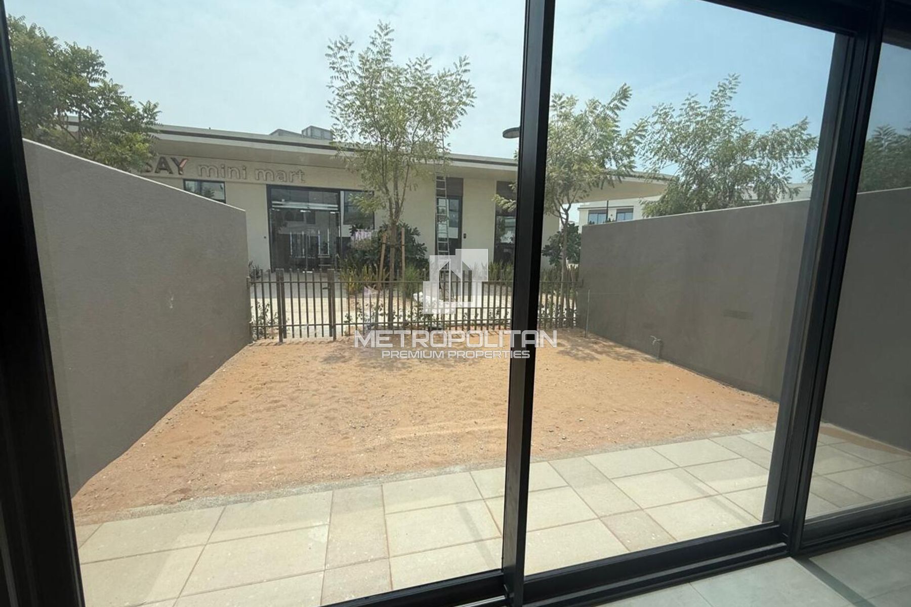 2BR Townhouse for Sale in Falcon Island North, Al Hamra Village - MPS-52647