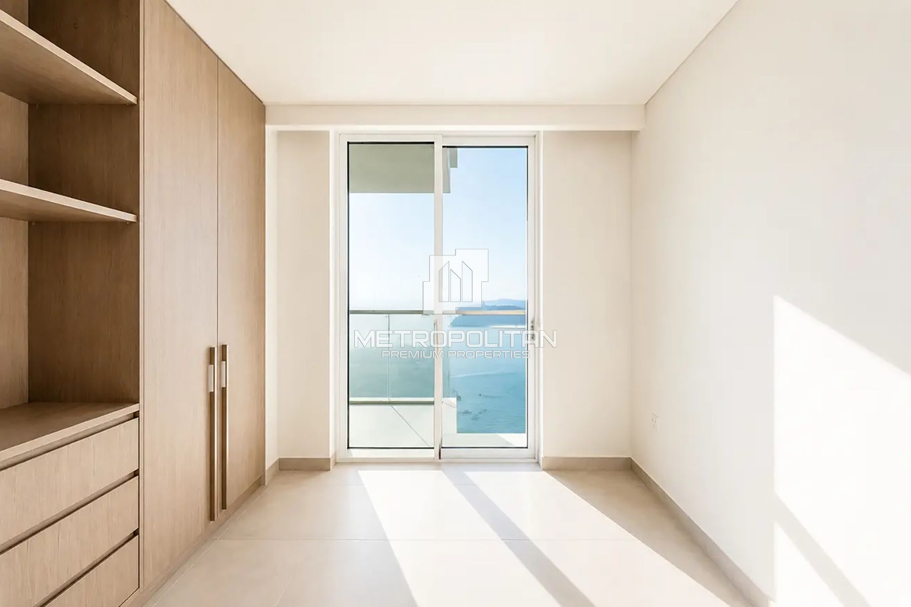 High Floor Unit | Direct Beach Access | Sea View