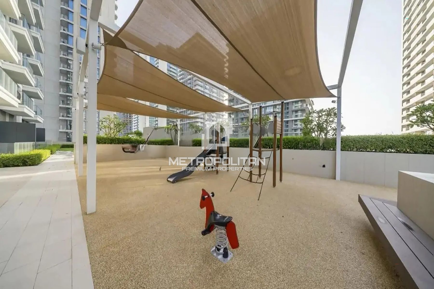 High Floor Unit | Direct Beach Access | Sea View