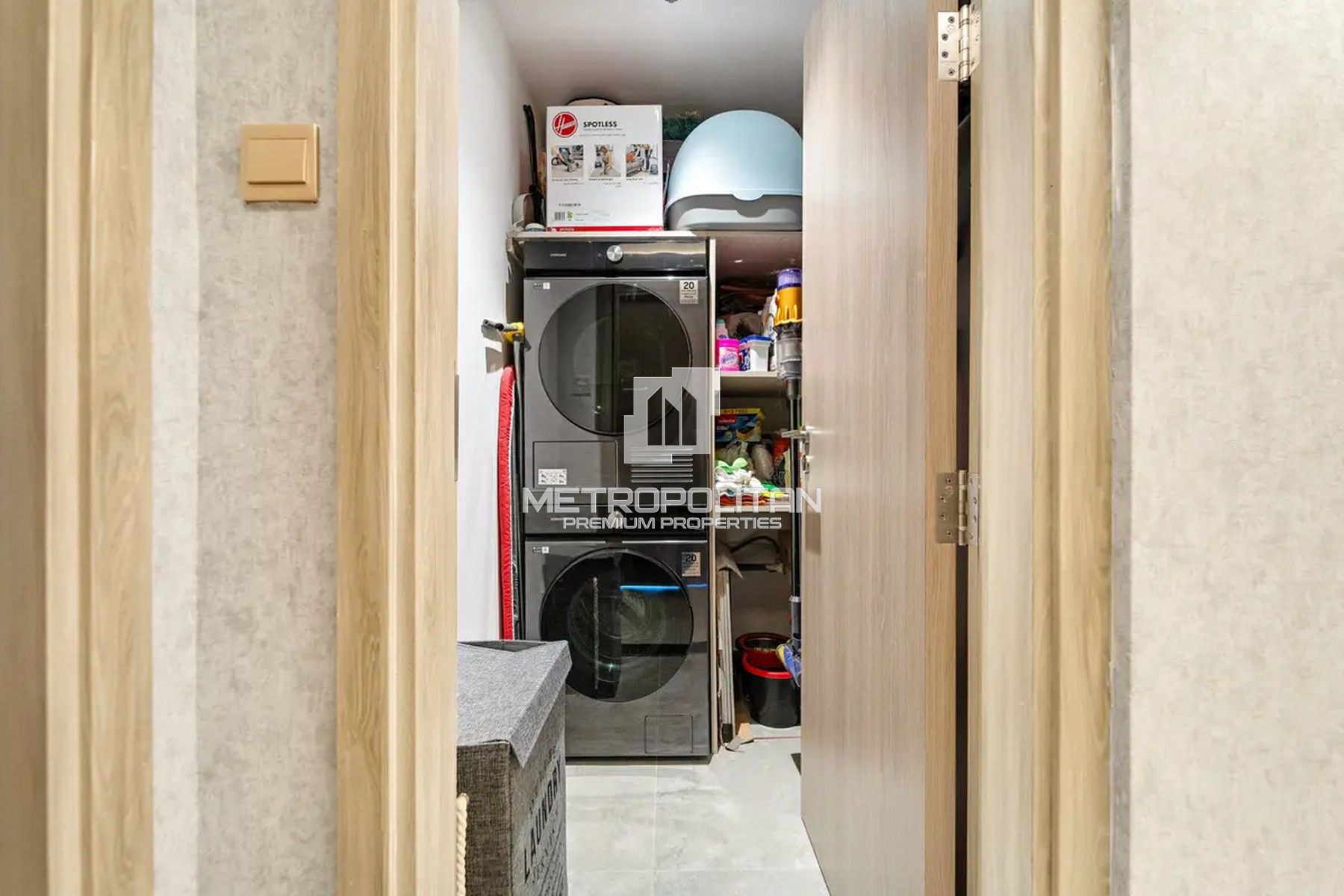 Fully Furnished | Huge Layout | High Floor