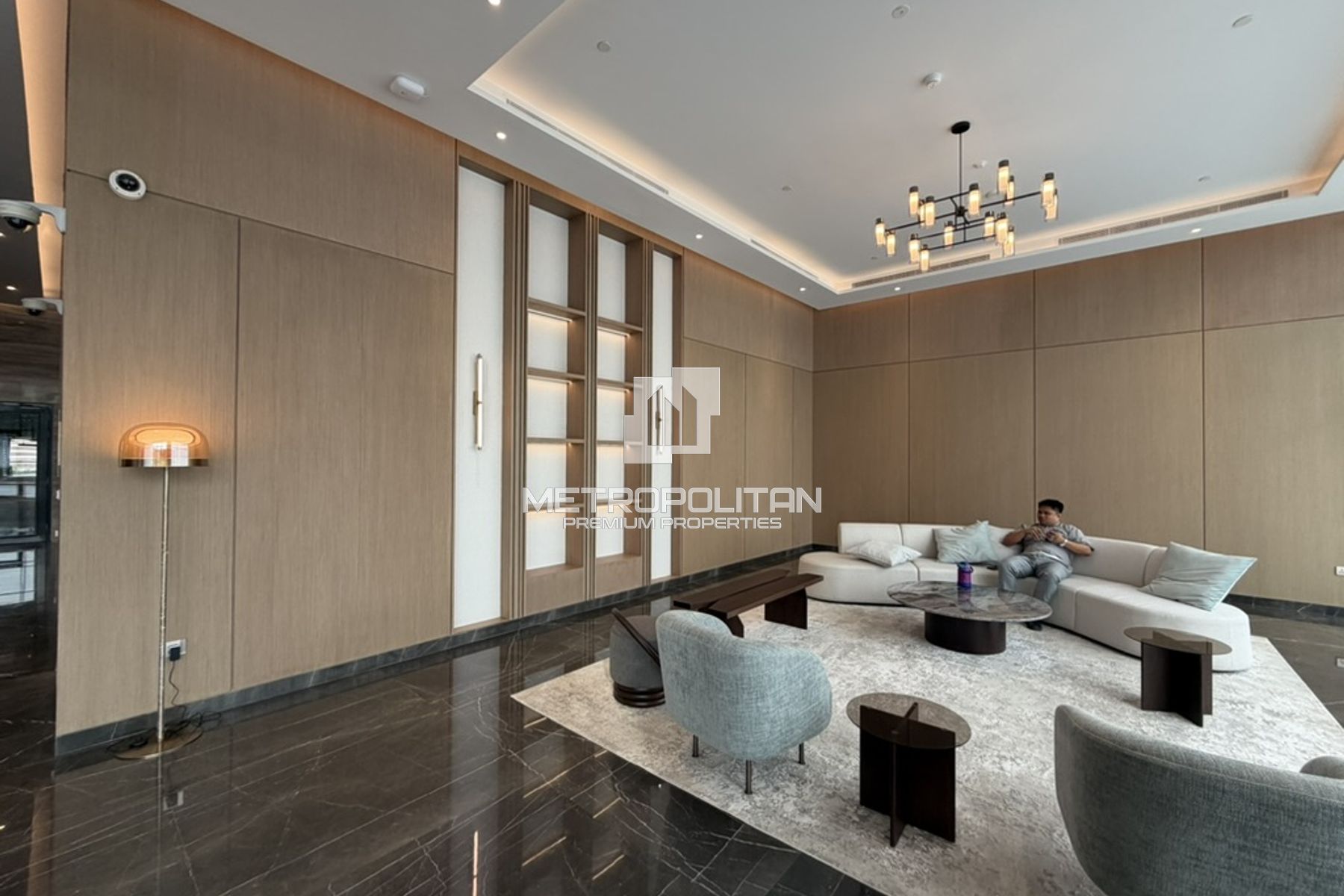Area Specialist | Modern 2BR | Park Living