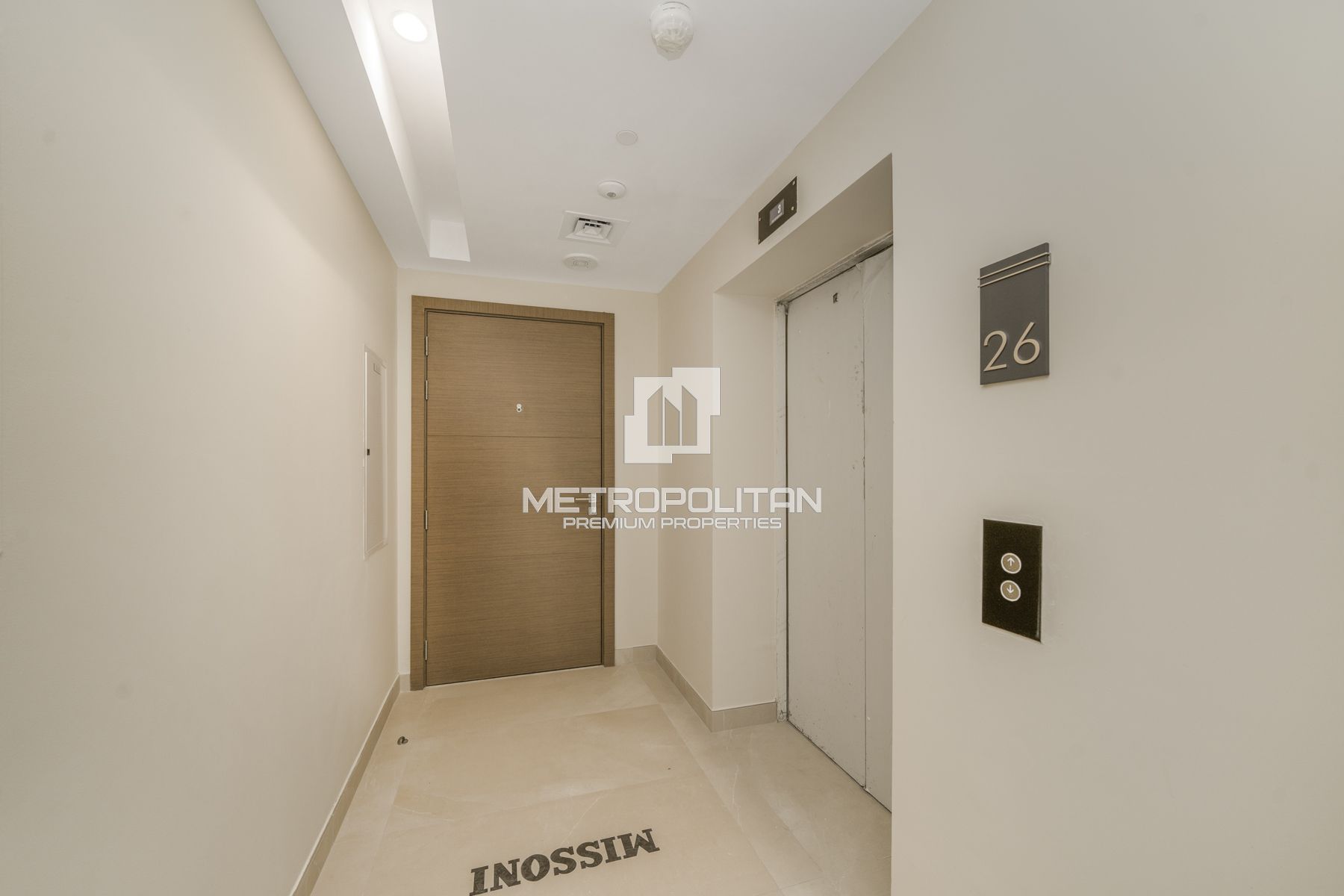 Waterfront Luxury | Full Canal View | High Floor