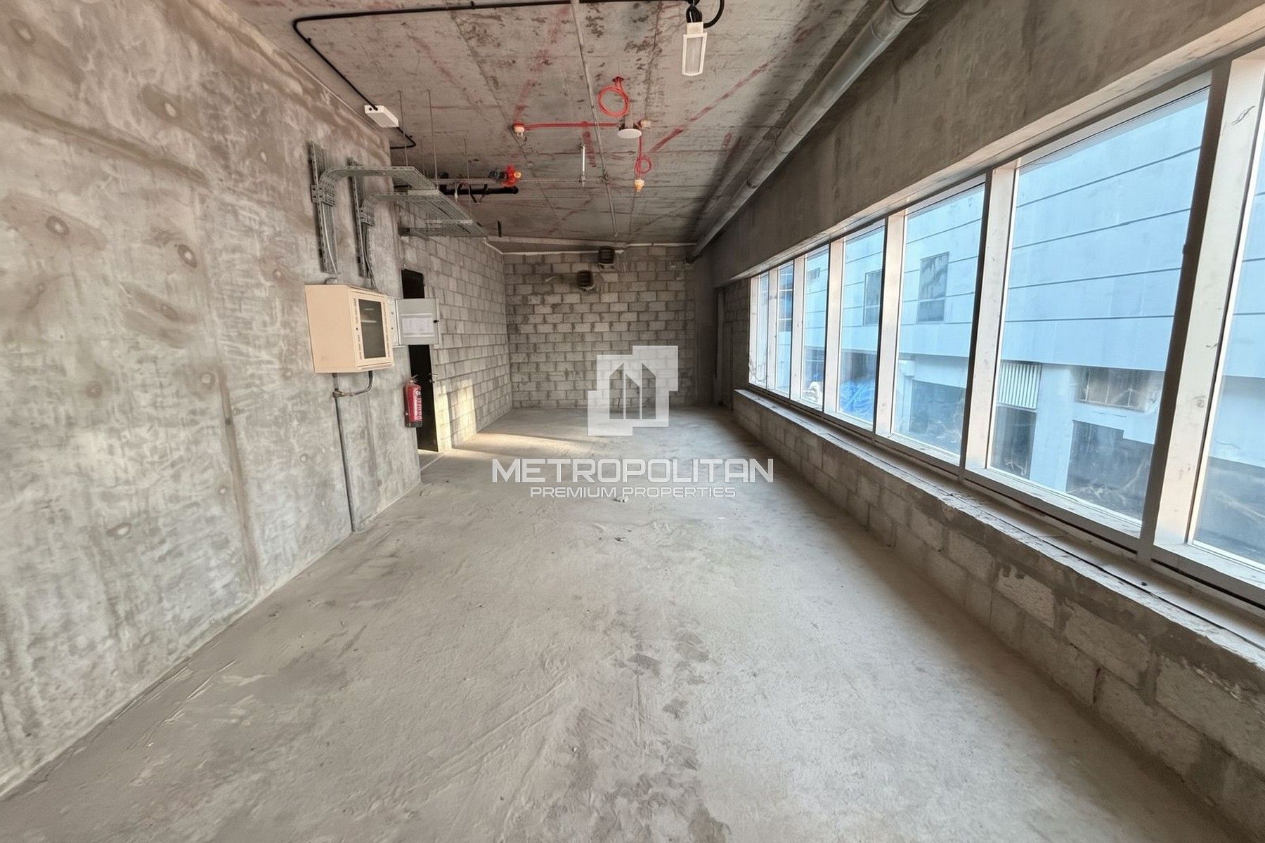 Studio Office for Sale in The Binary Tower, Business Bay - MPS-52741