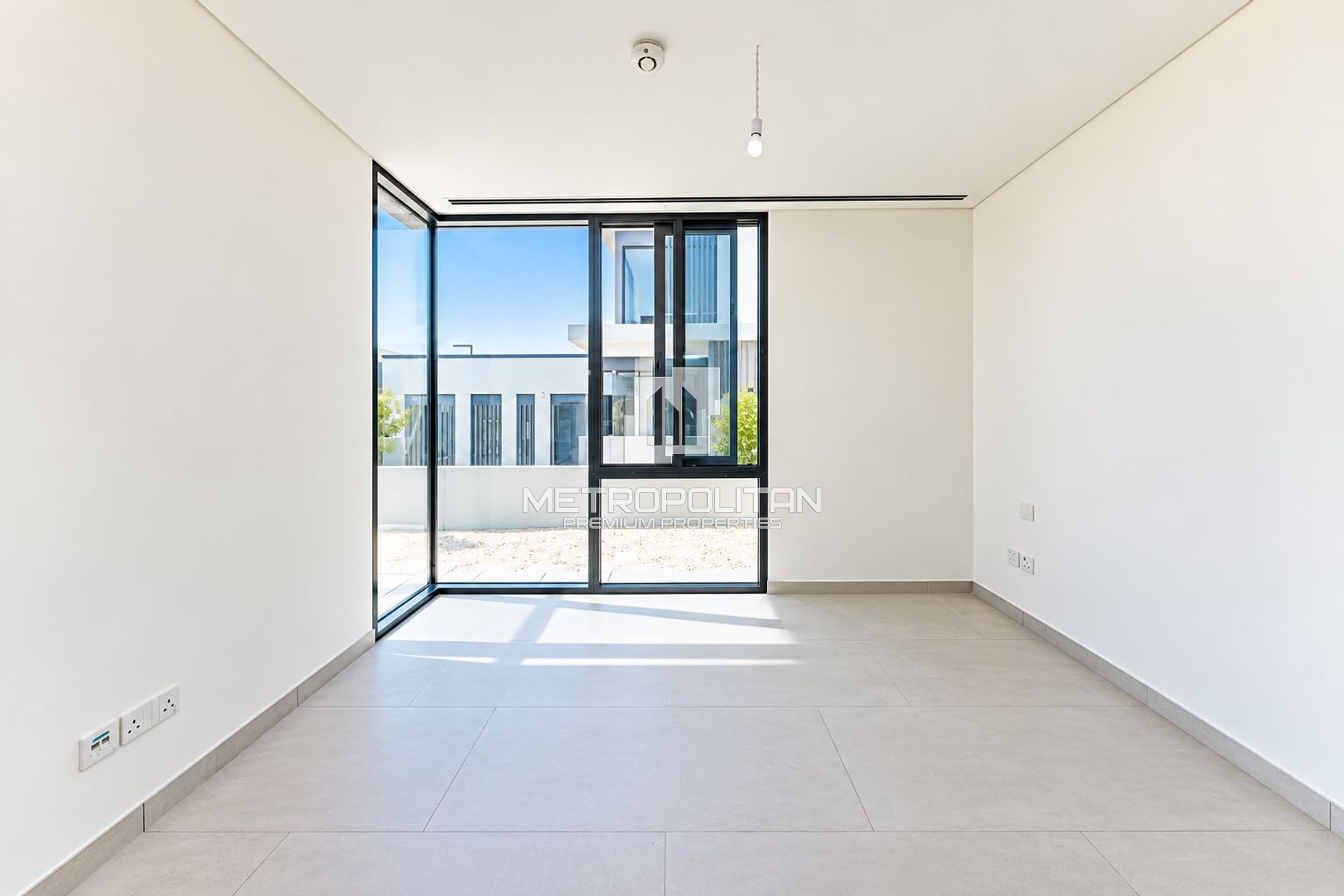 4BR | Internal Unit | Motivated Seller | Vastu