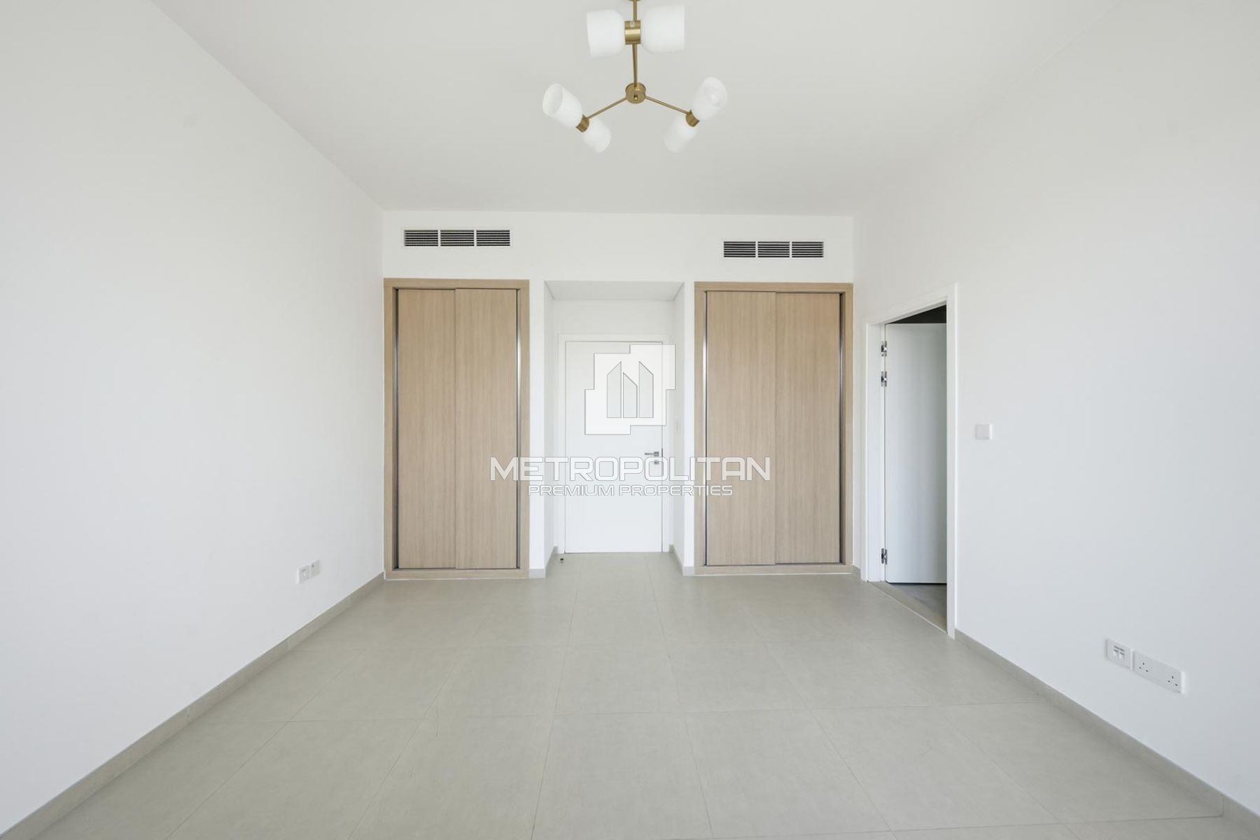 4BR | Internal Unit | Motivated Seller | Vastu