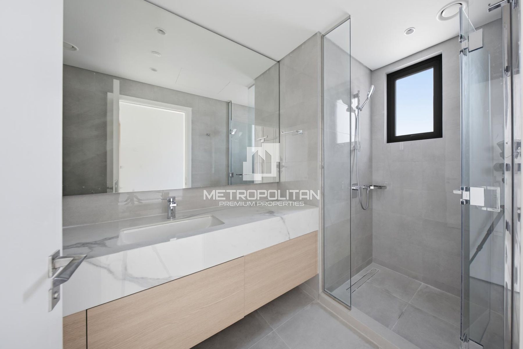 4BR | Internal Unit | Motivated Seller | Vastu