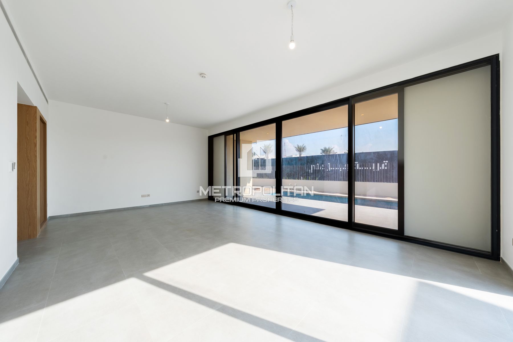 Exclusive | Single Row | Type C | Motivated Seller