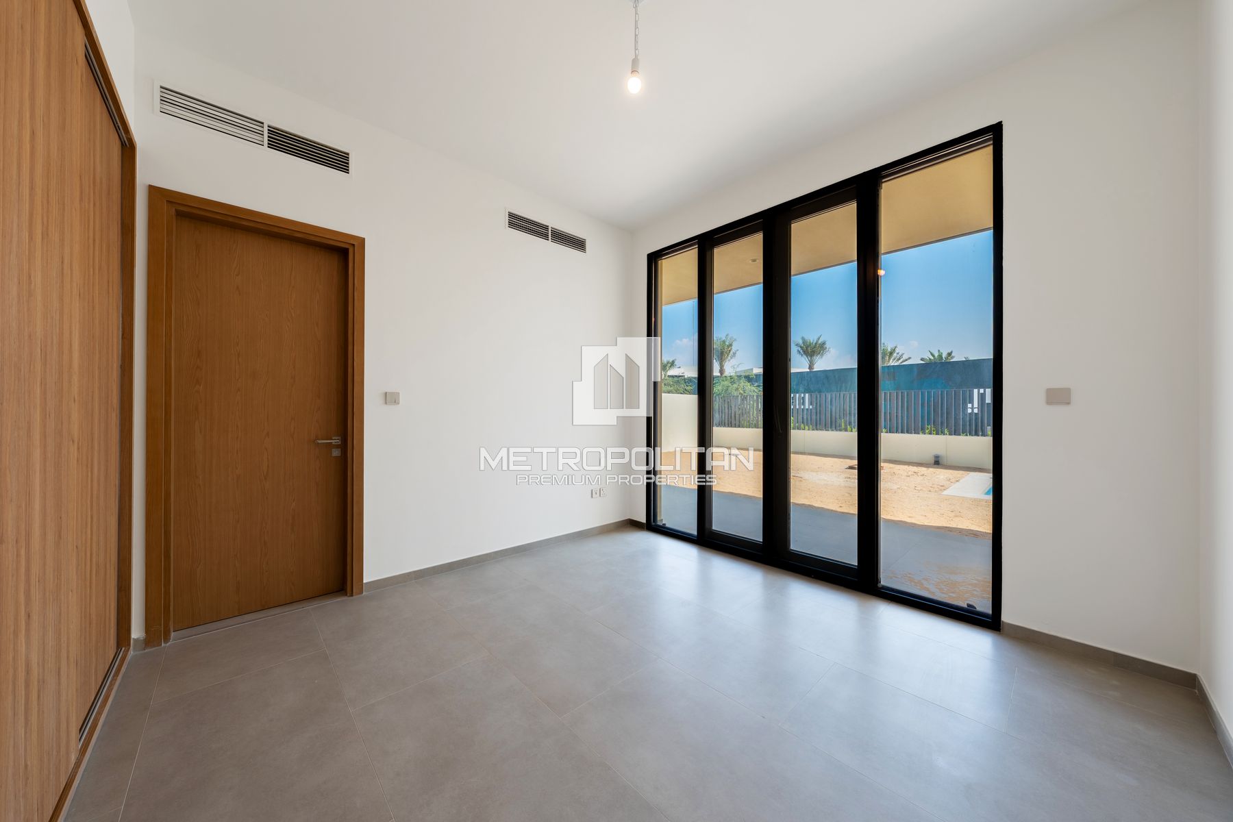 Exclusive | Single Row | Type C | Motivated Seller