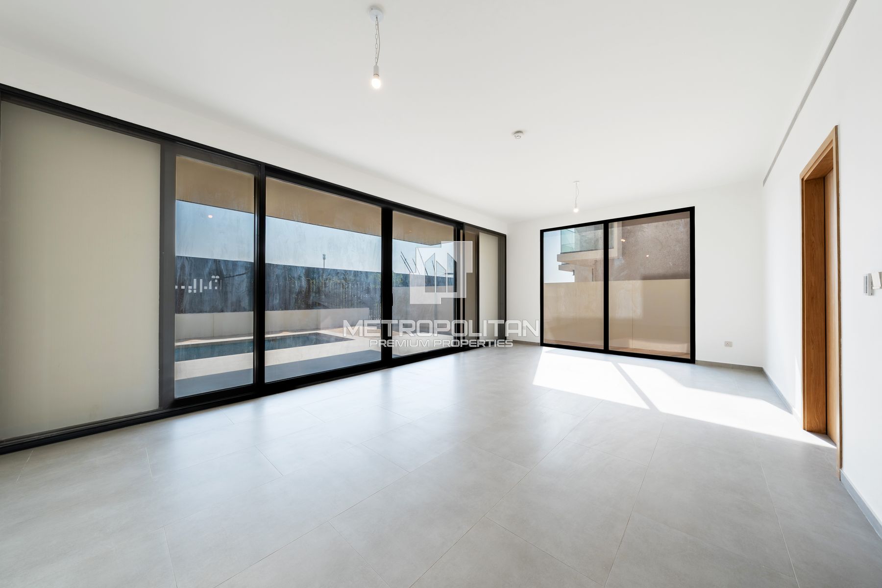 5BR Villa for Sale in Jebel Ali Village Villas, Jebel Ali - MPS-52747