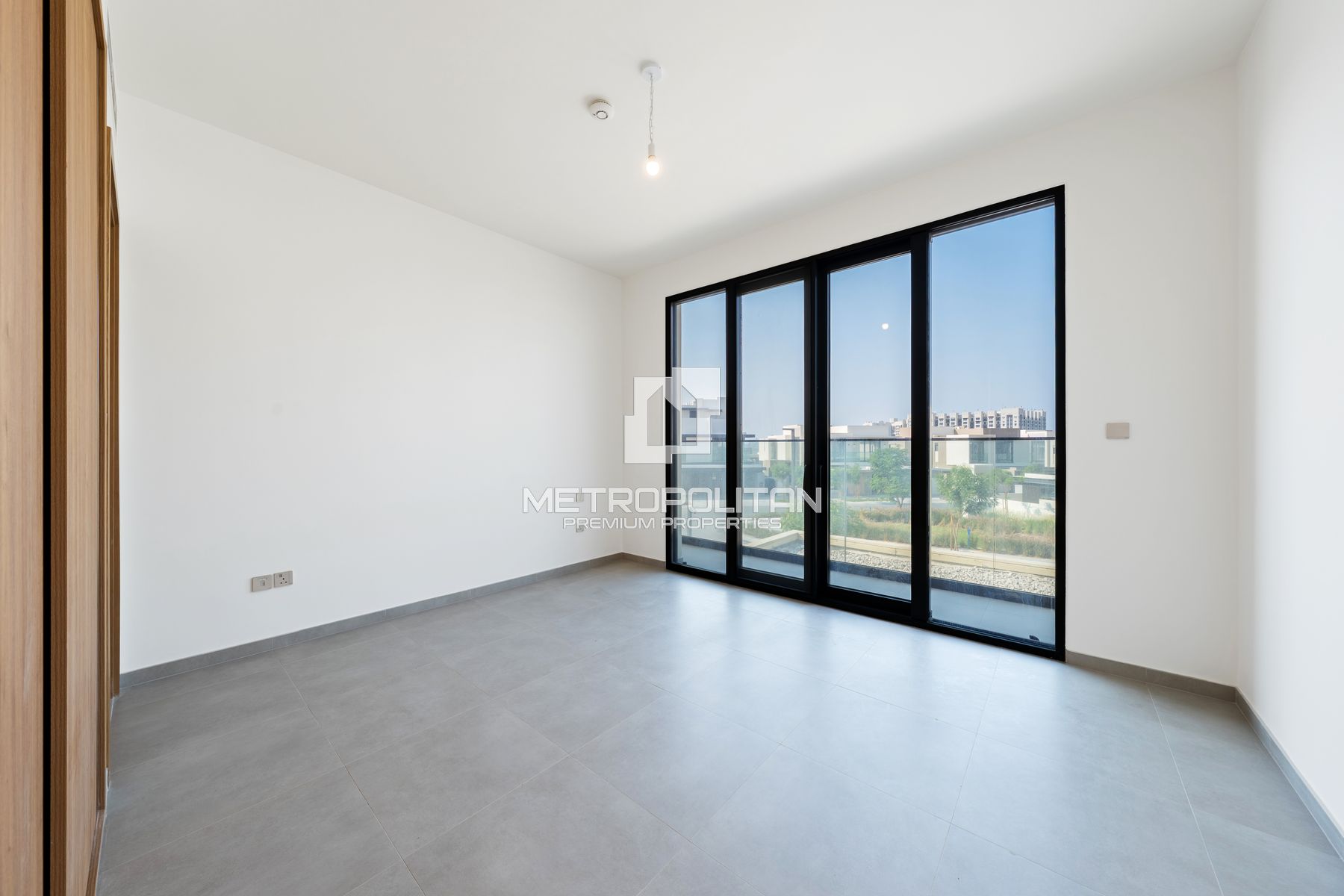 Exclusive | Single Row | Type C | Motivated Seller