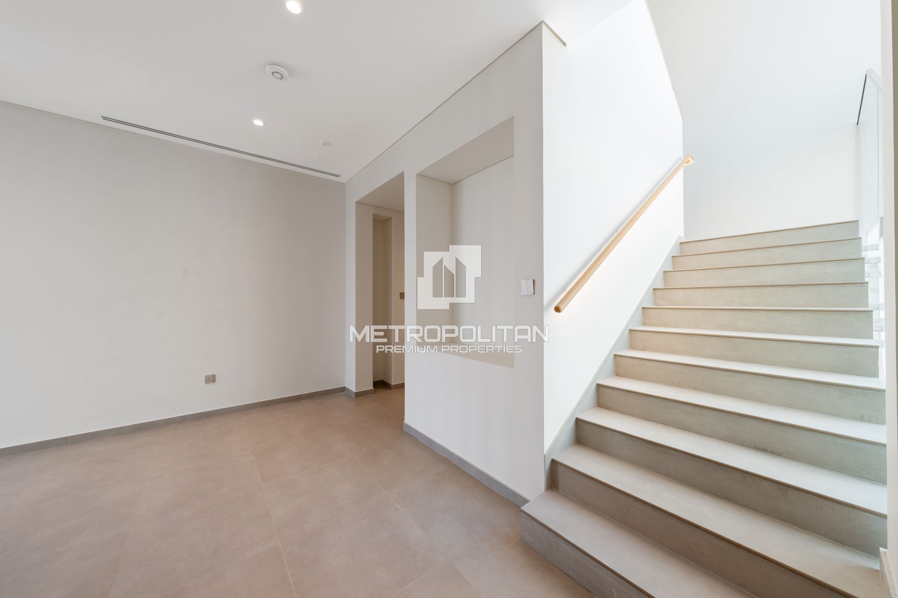 Exclusive | Single Row | Type C | Motivated Seller