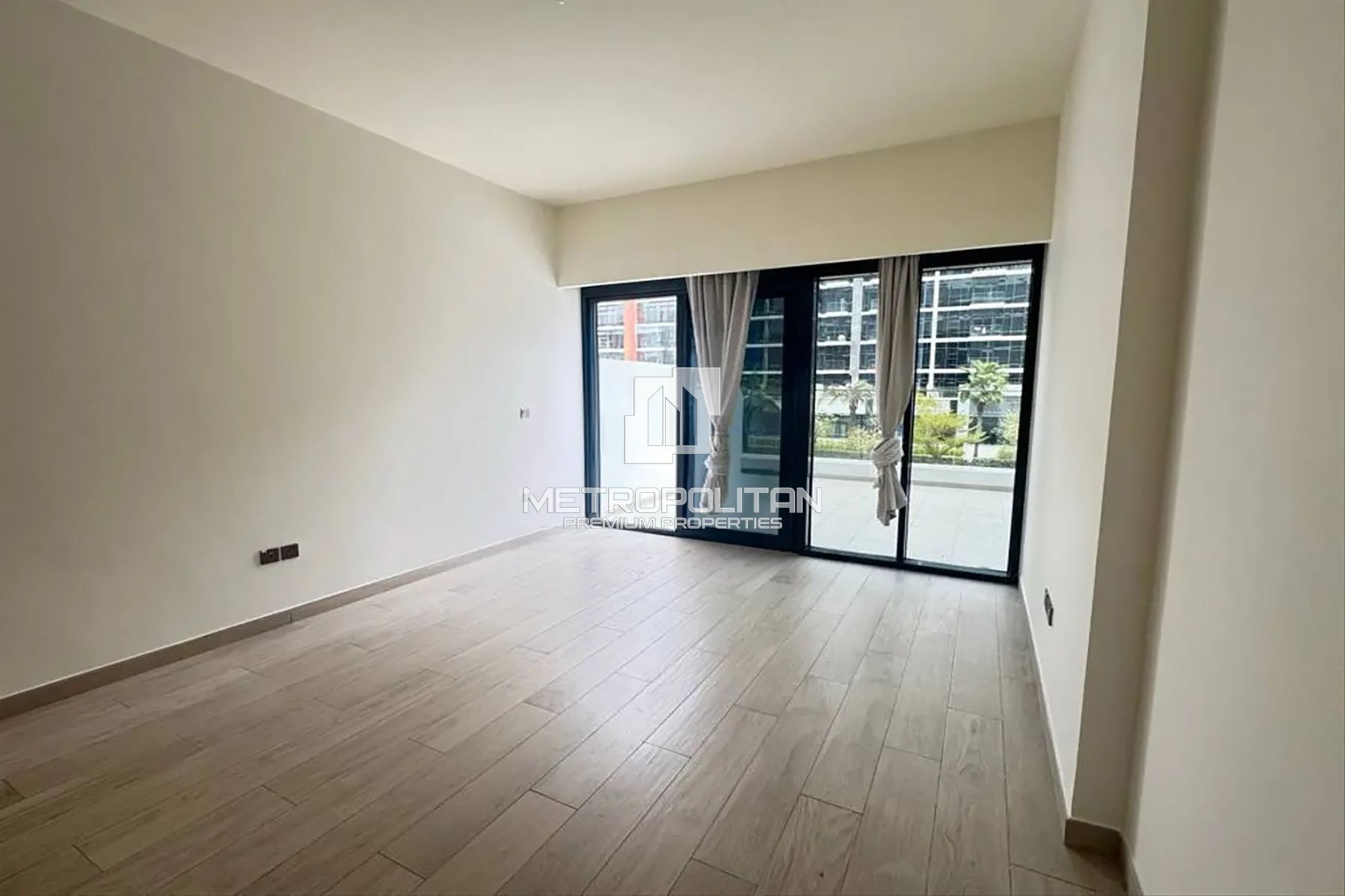 Spacious Studio | 70% on HO | Motivated Seller