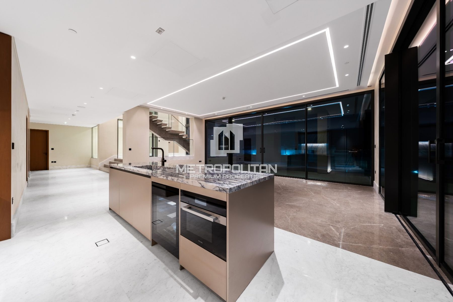 Palm View | High Floor | Private Pool | Duplex