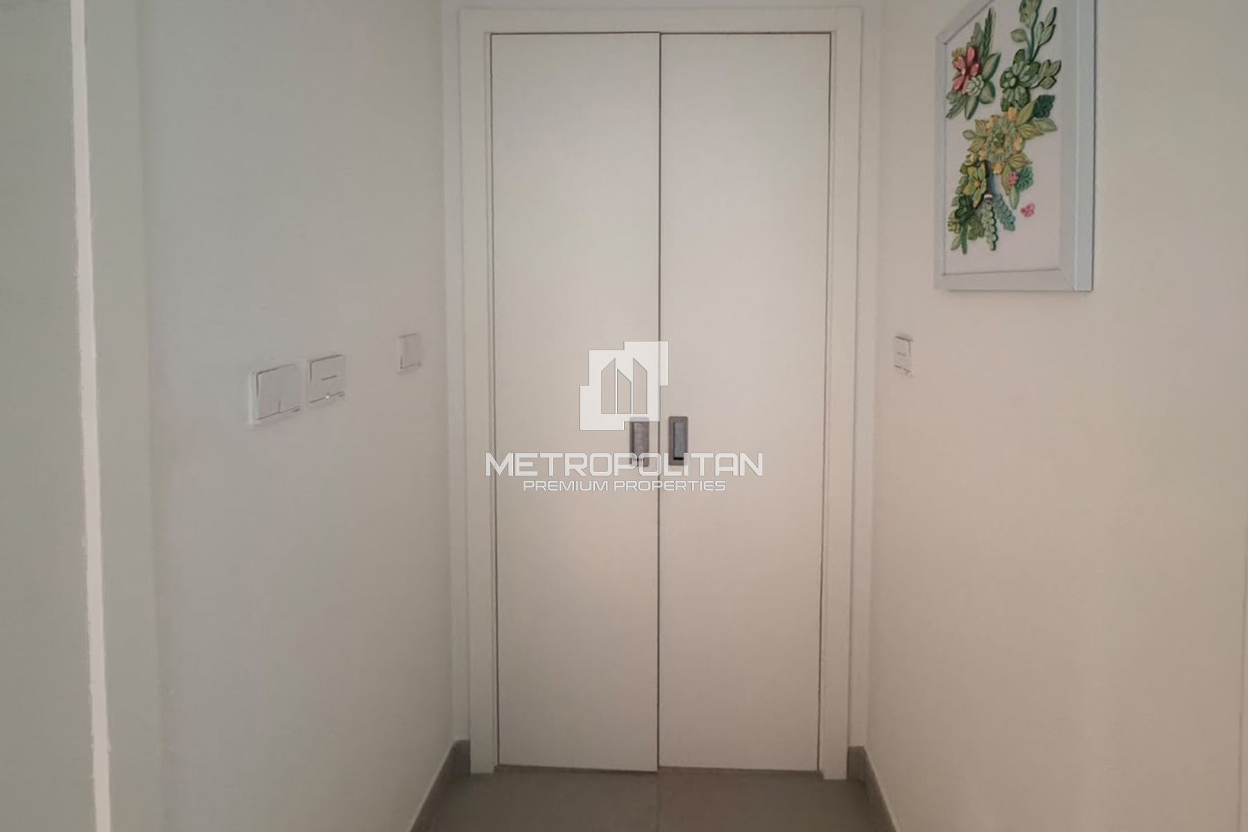 Beach Access | Vacant on Transfer | Low Floor