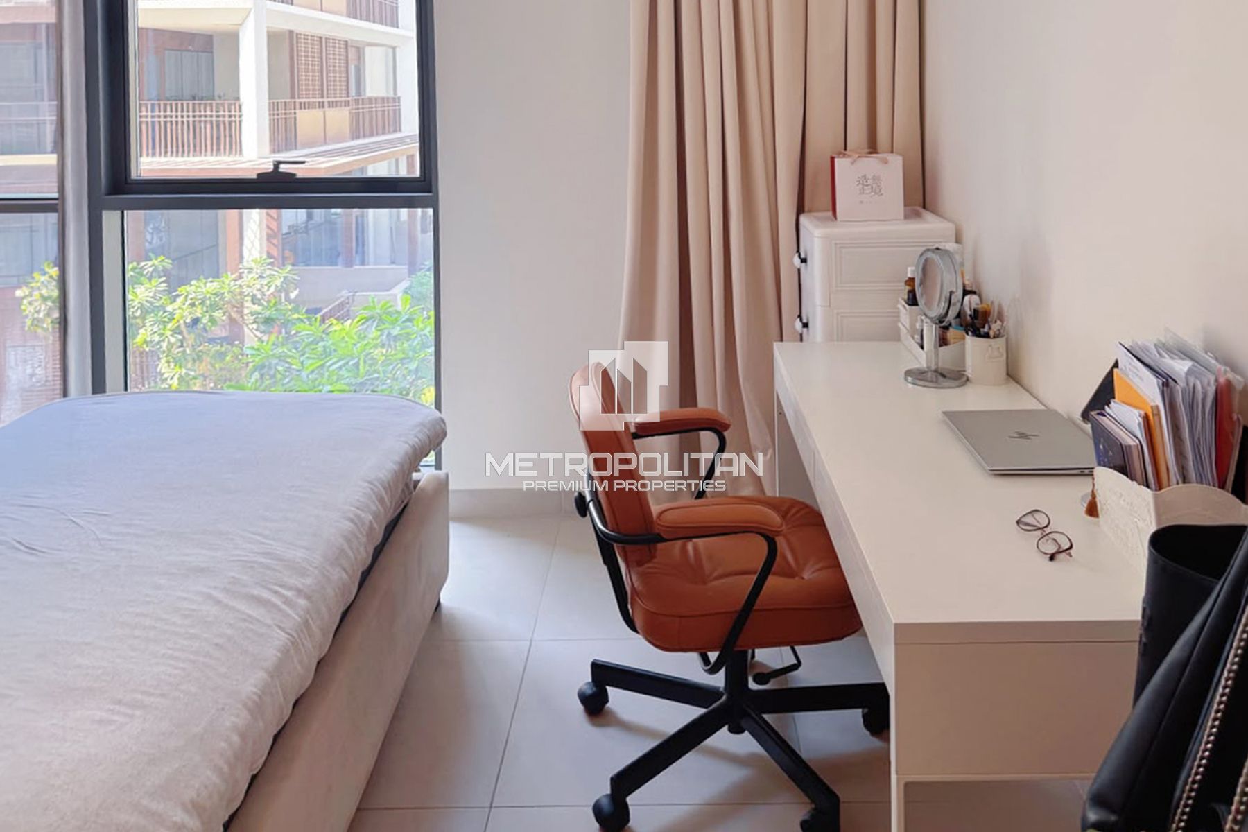 Beach Access | Vacant on Transfer | Low Floor