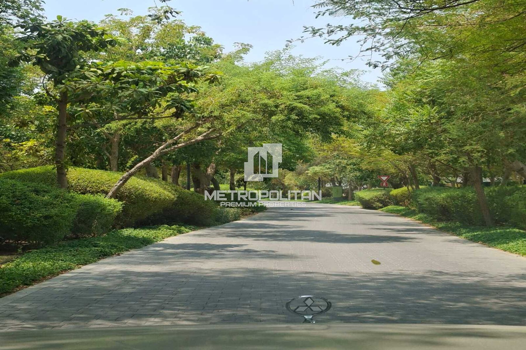 4BR Townhouse +Maid  | Brand New | Close to OP