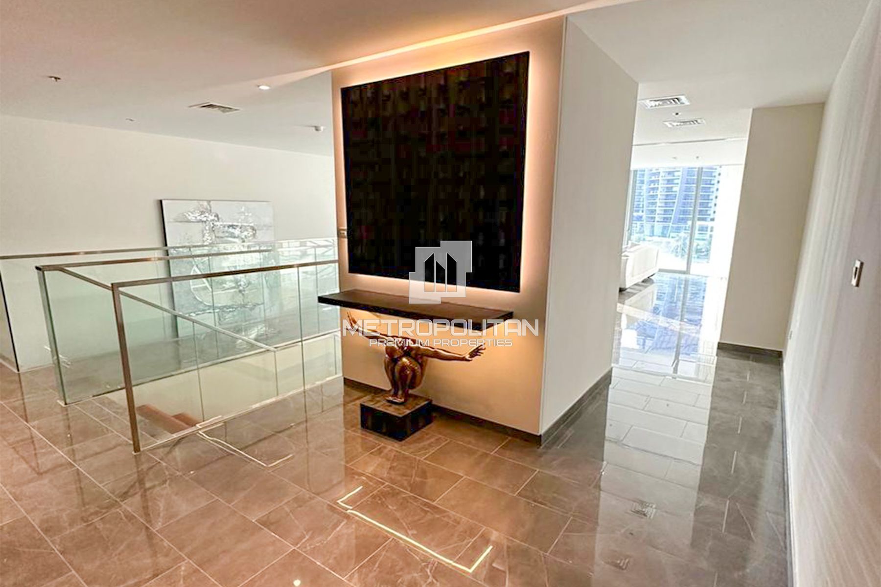 Large Layout 3 Bed | Unfurnished | Marina View