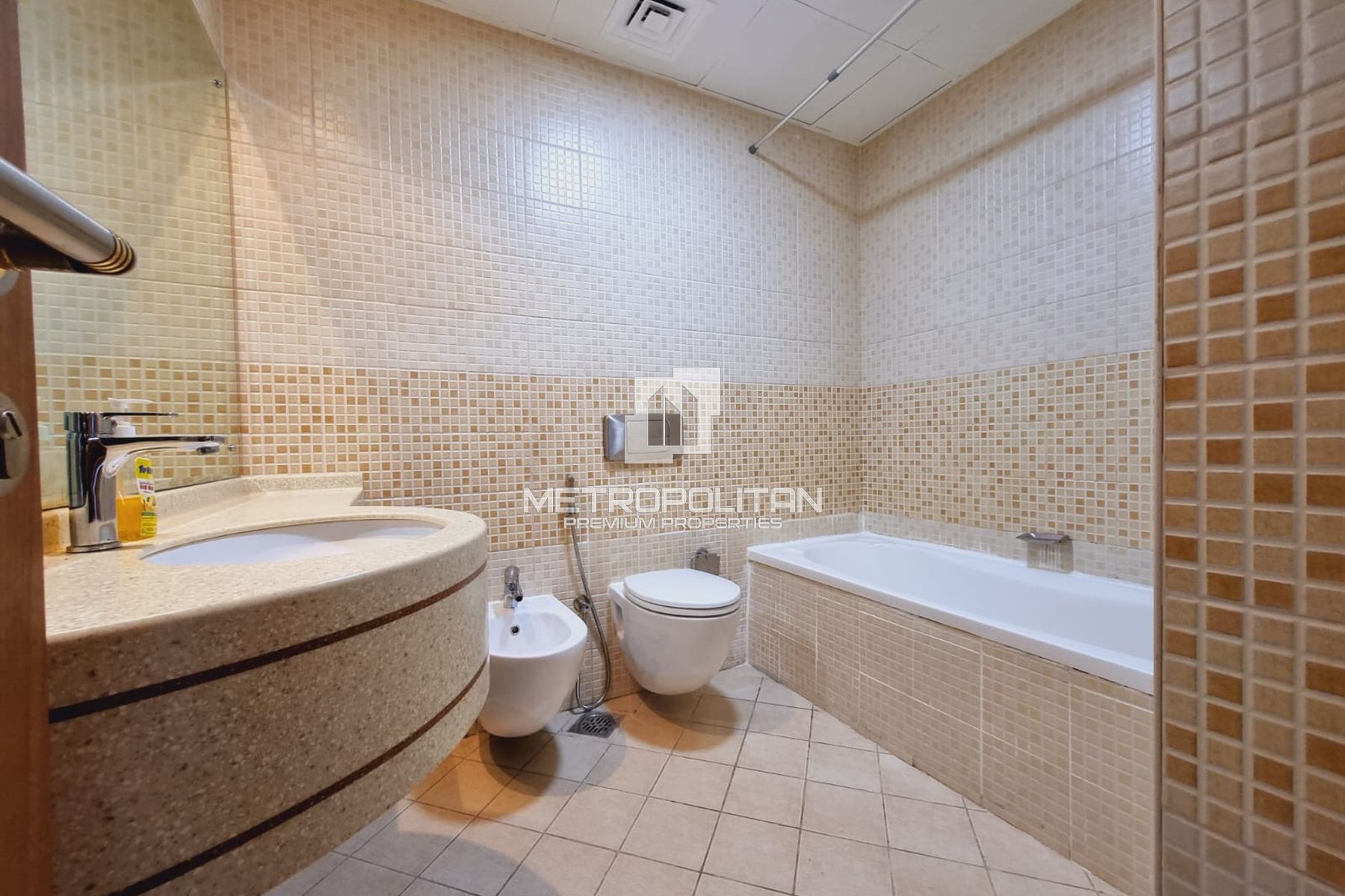 1BR Apartment for Rent in Sulafa Tower, Dubai Marina - MR-1685