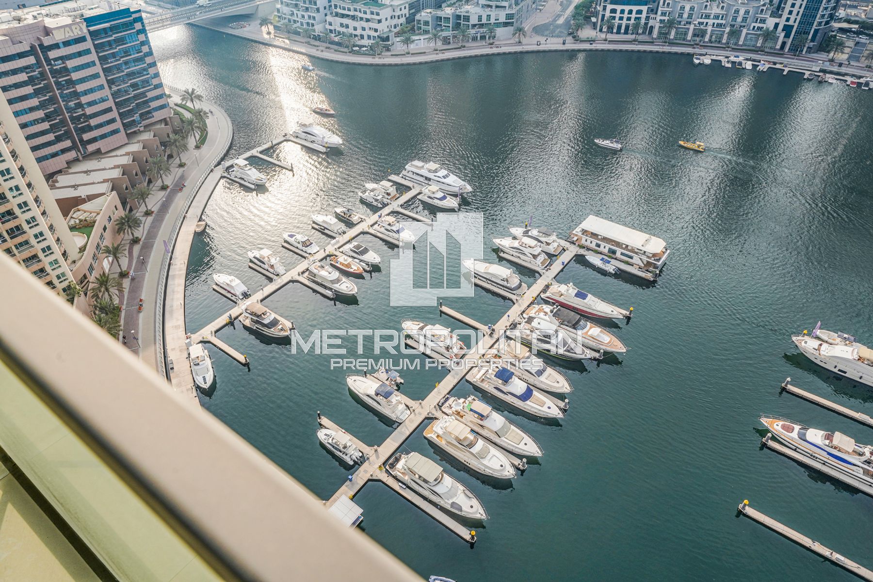 Image - Vida Residences Dubai Marina, Dubai Marina, Dubai | Project - شقة