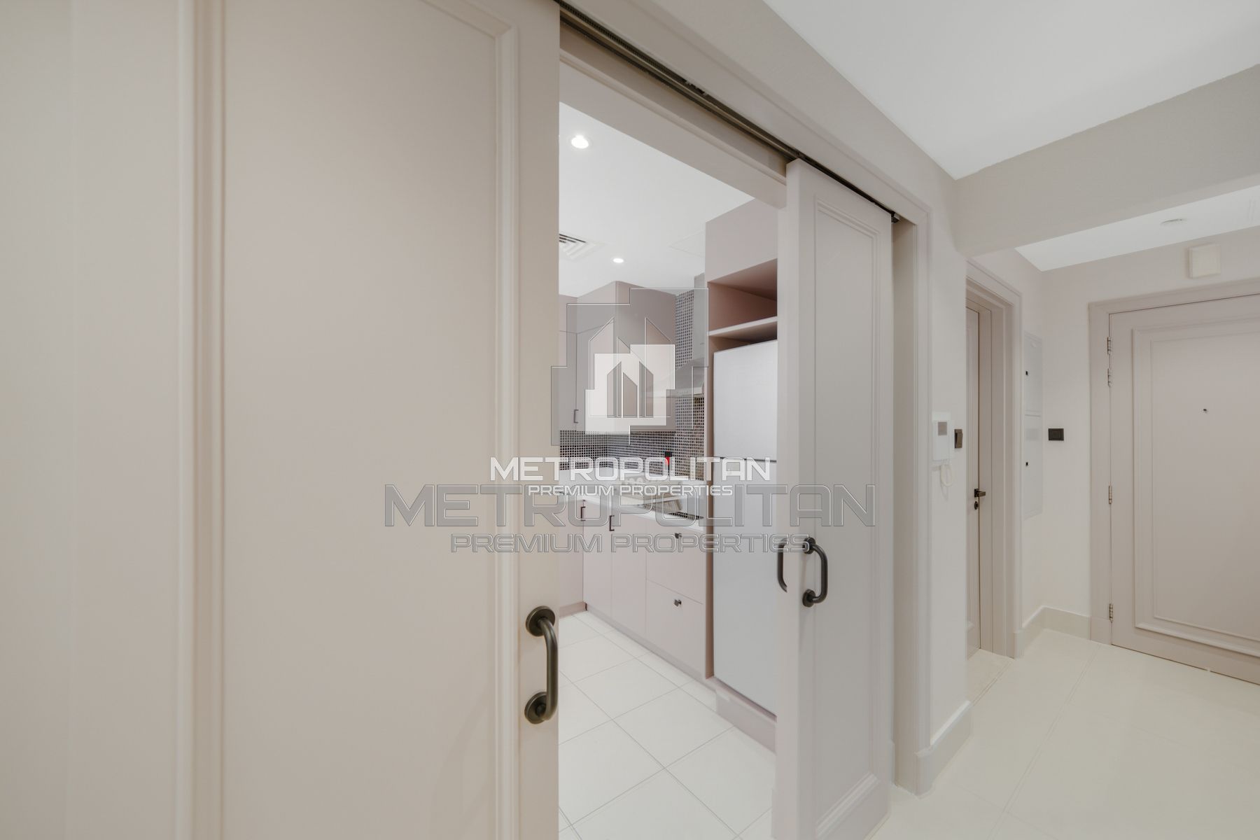 2BR Apartment for Rent in Old Town – MR-3426