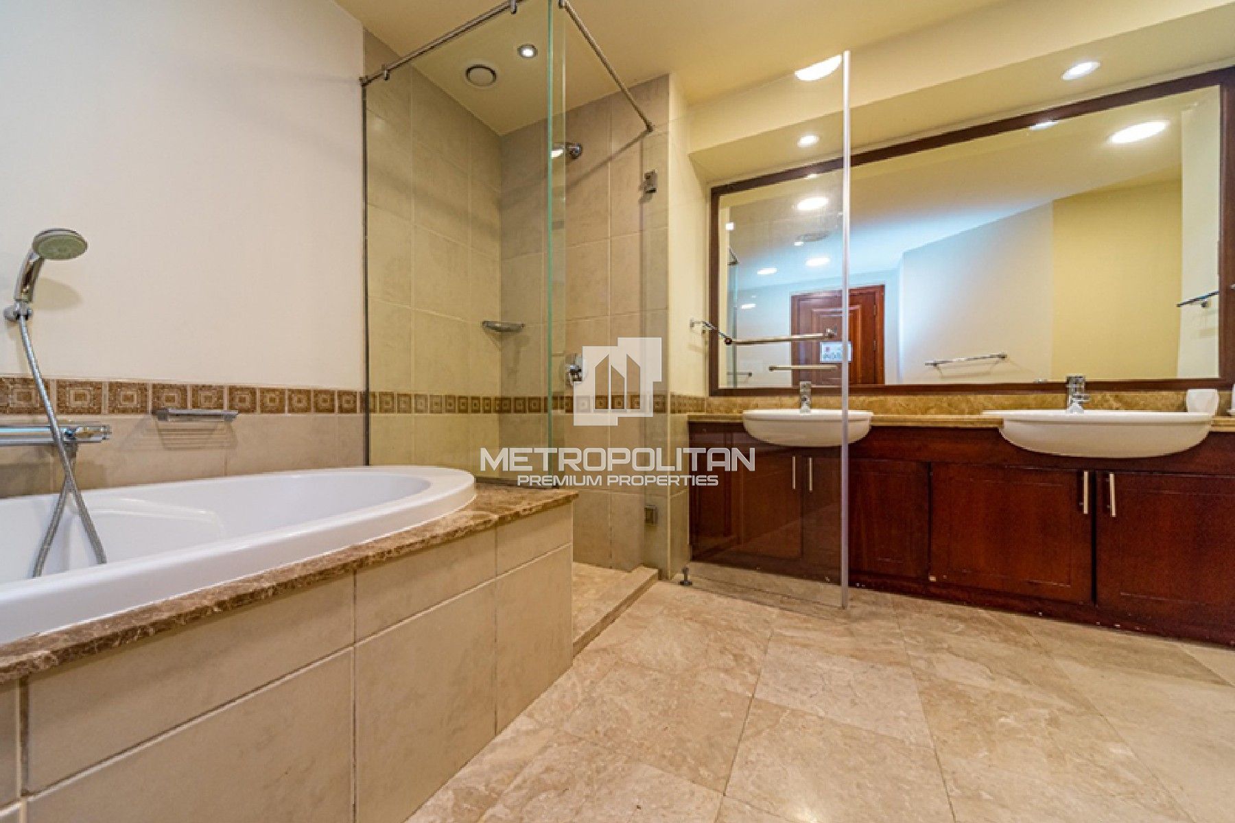 Image - The Fairmont Palm Residence South, Palm Jumeirah, Dubai | Project - Wohnung